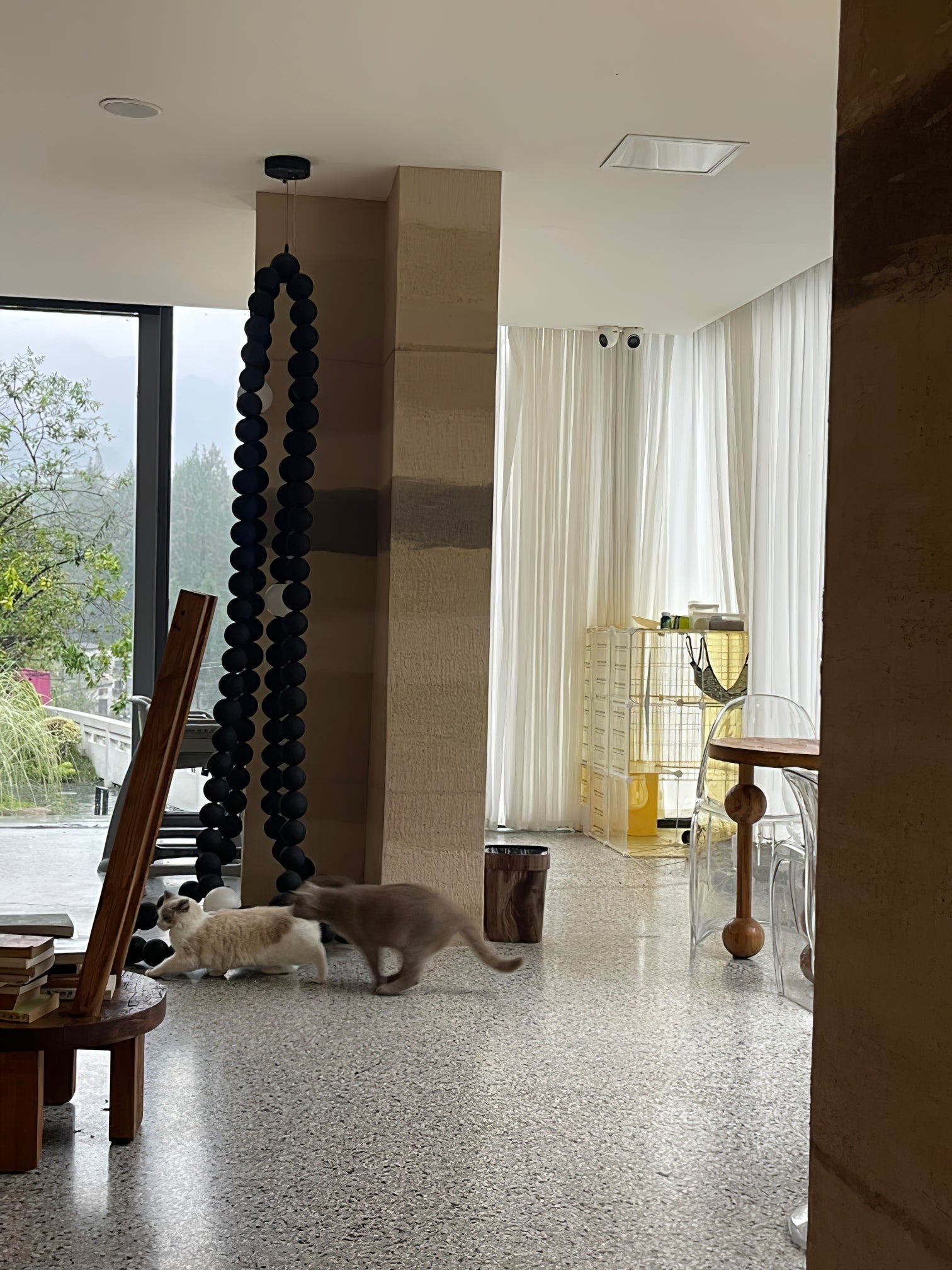 Nysolisra Modern Glass Chandelier-Neutral Decor