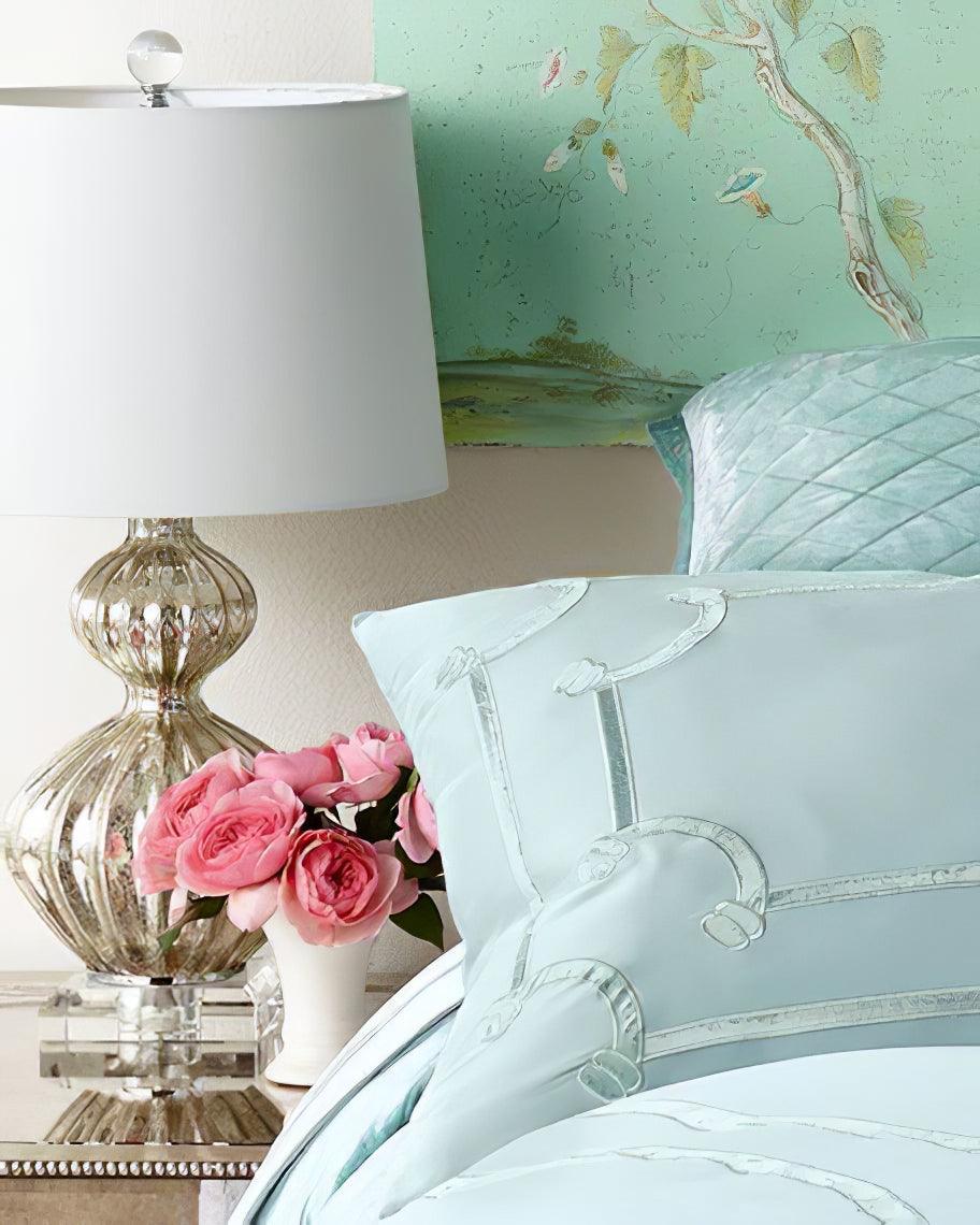 Gloria Elegant Glass Table Lamp-Neutral Decor
