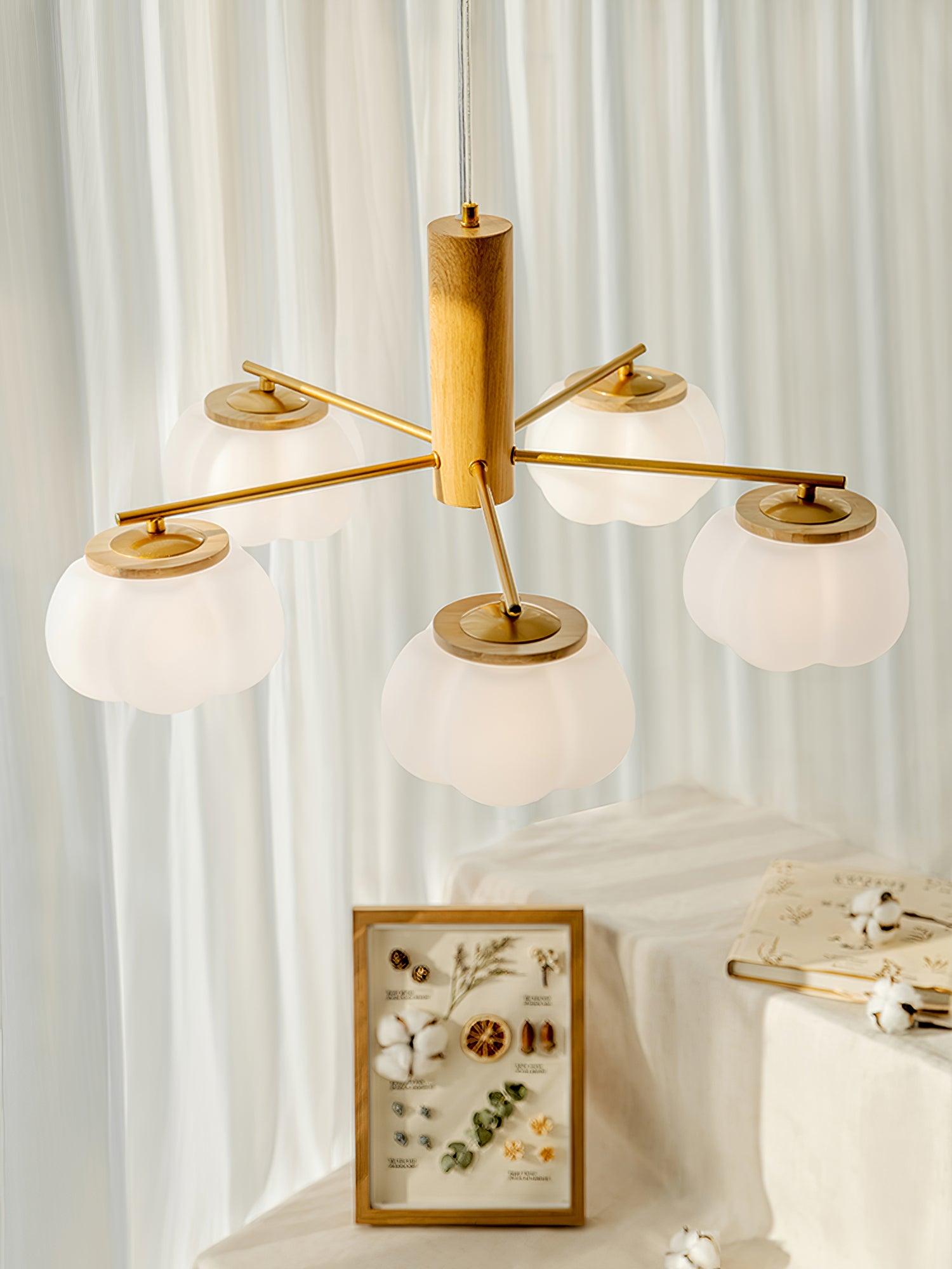 Tyler Vintage Chandelier-Neutral Decor
