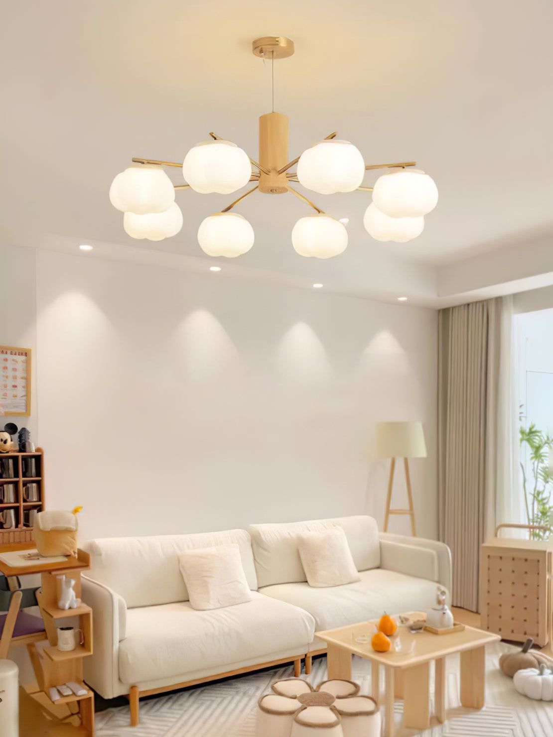 Tyler Vintage Chandelier-Neutral Decor