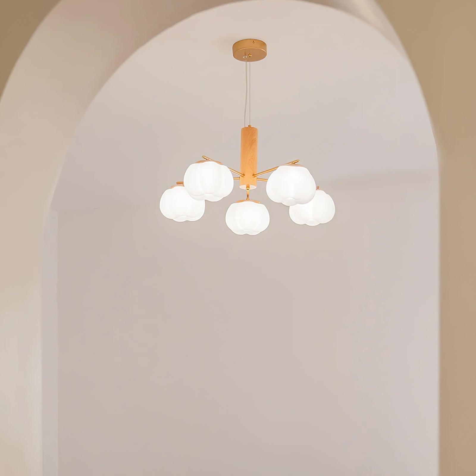 Tyler Vintage Chandelier-Neutral Decor