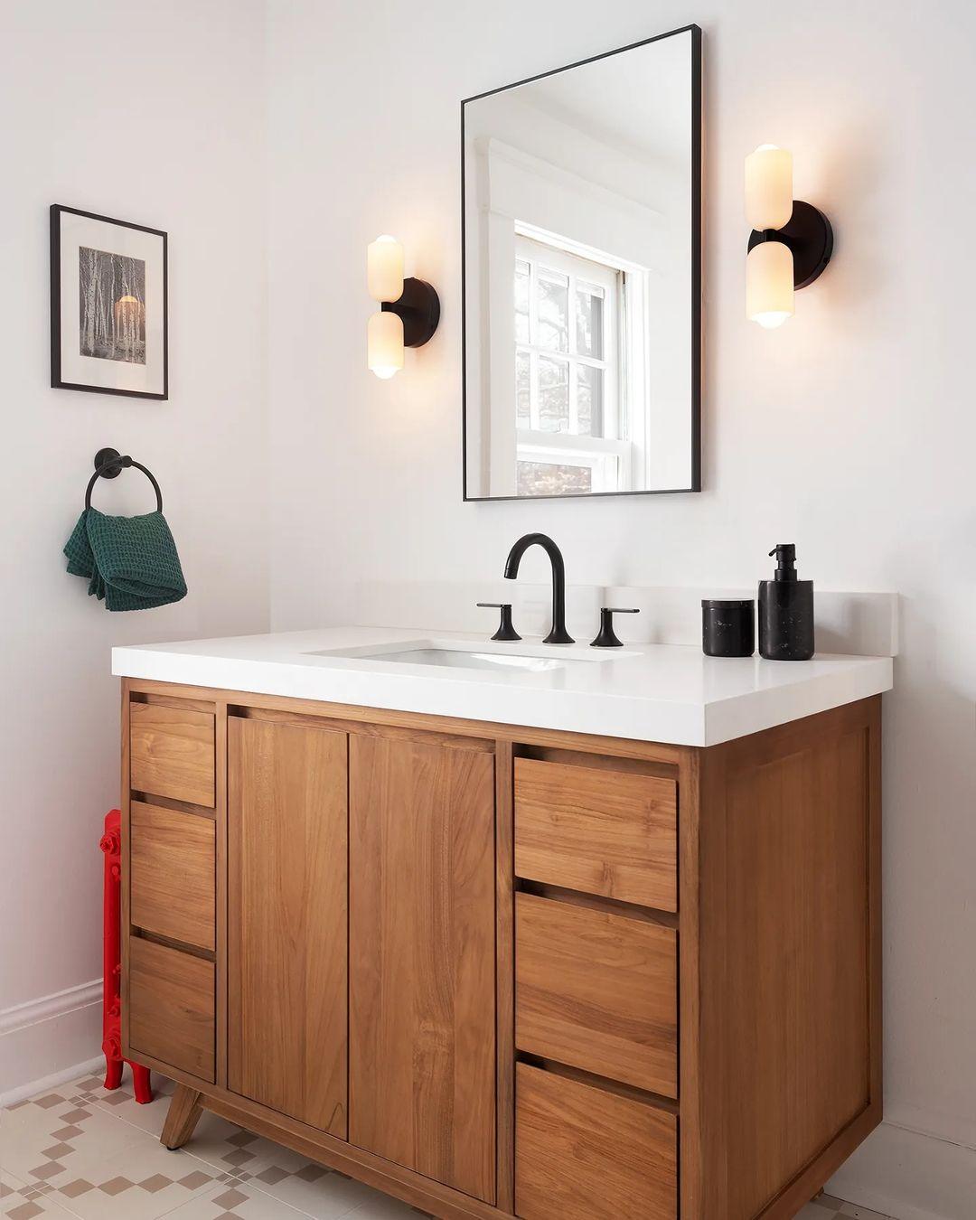 Lustra Wall Lamp Double Directional-Neutral Decor