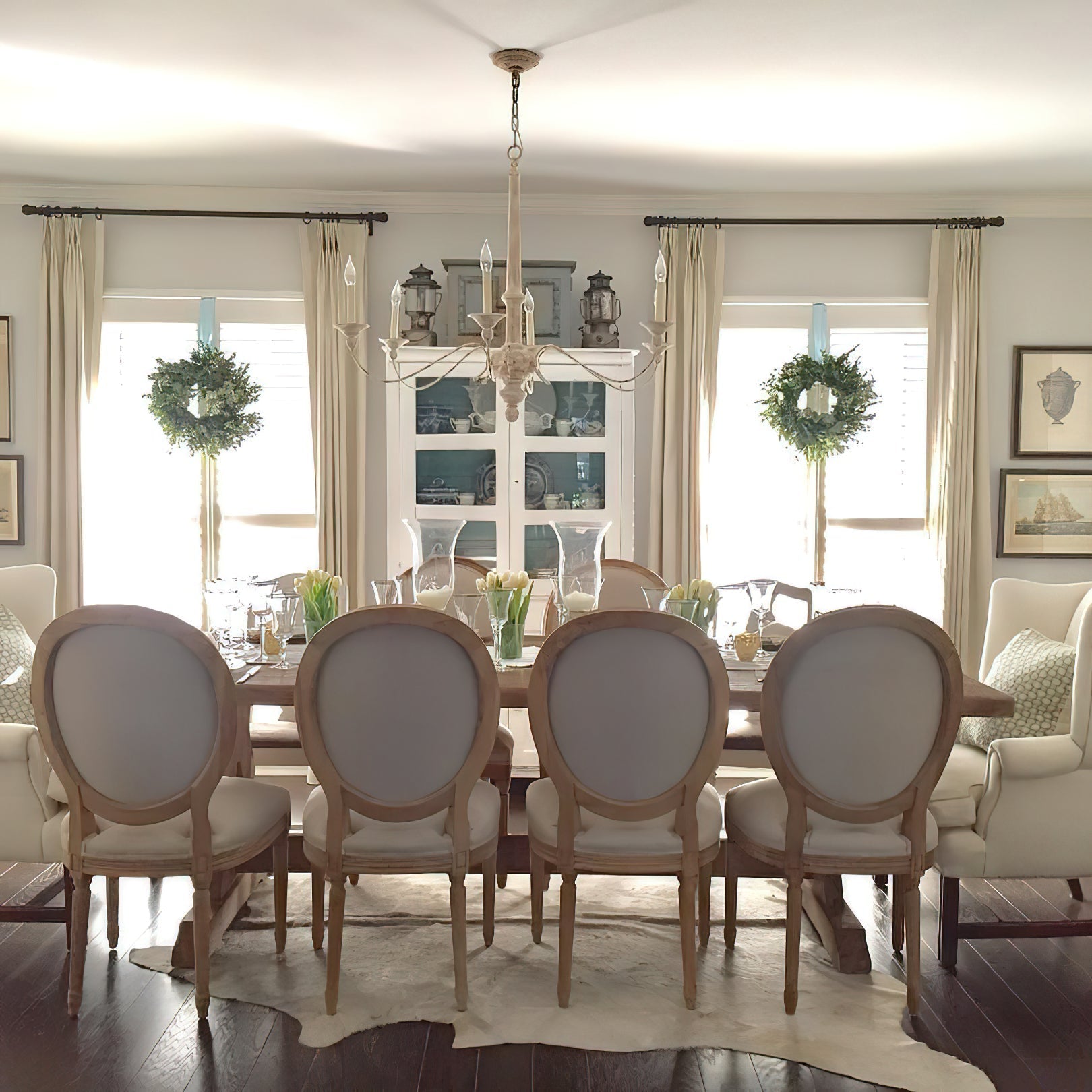 Arlo Chandelier