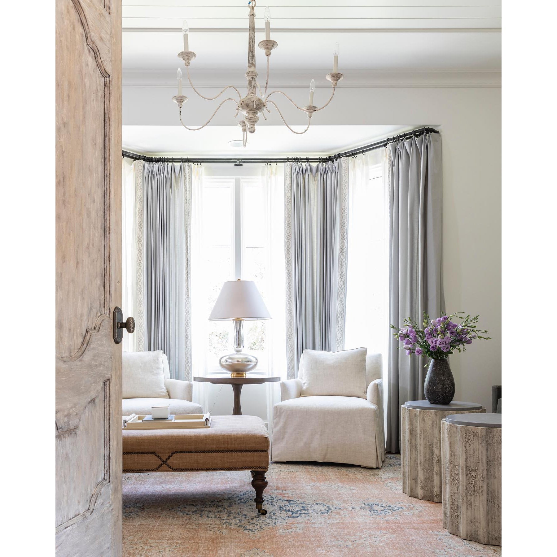 Arlo Chandelier