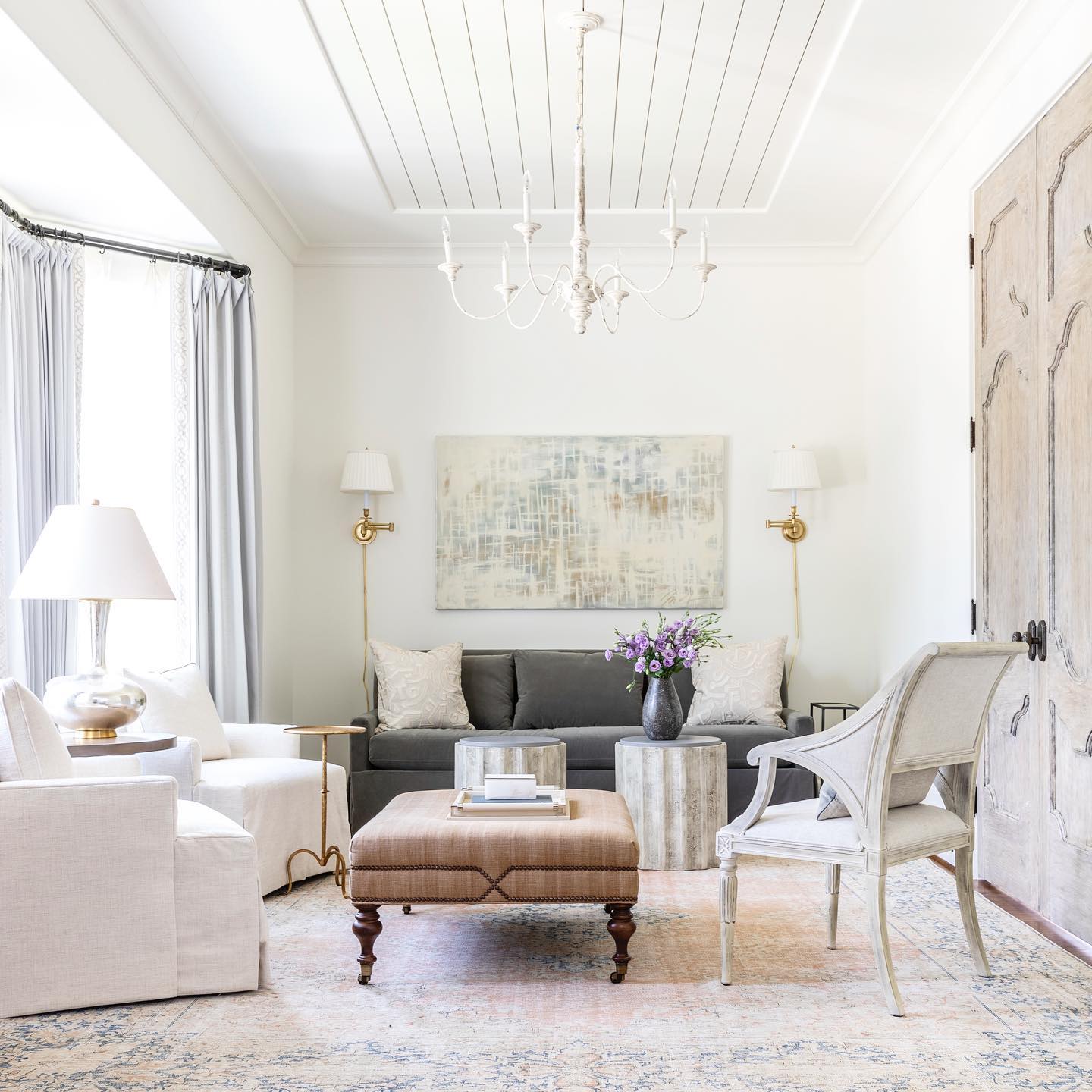 Arlo Chandelier