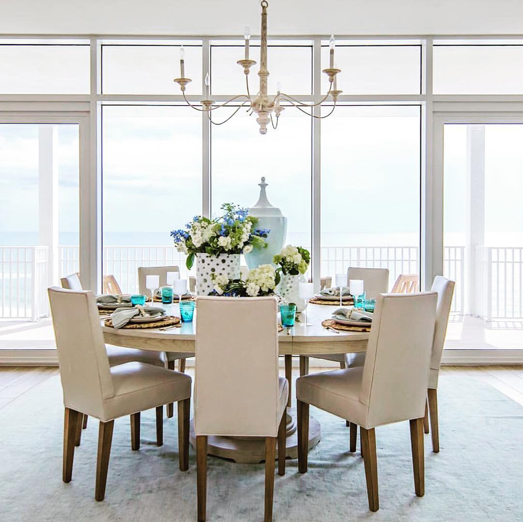 Arlo Chandelier