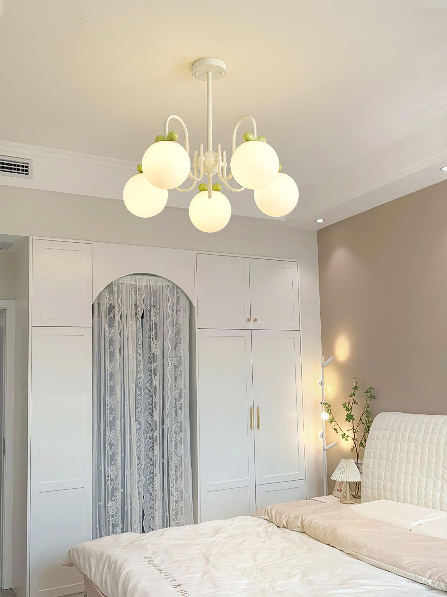 Levi Vintage Chandelier-Neutral Decor