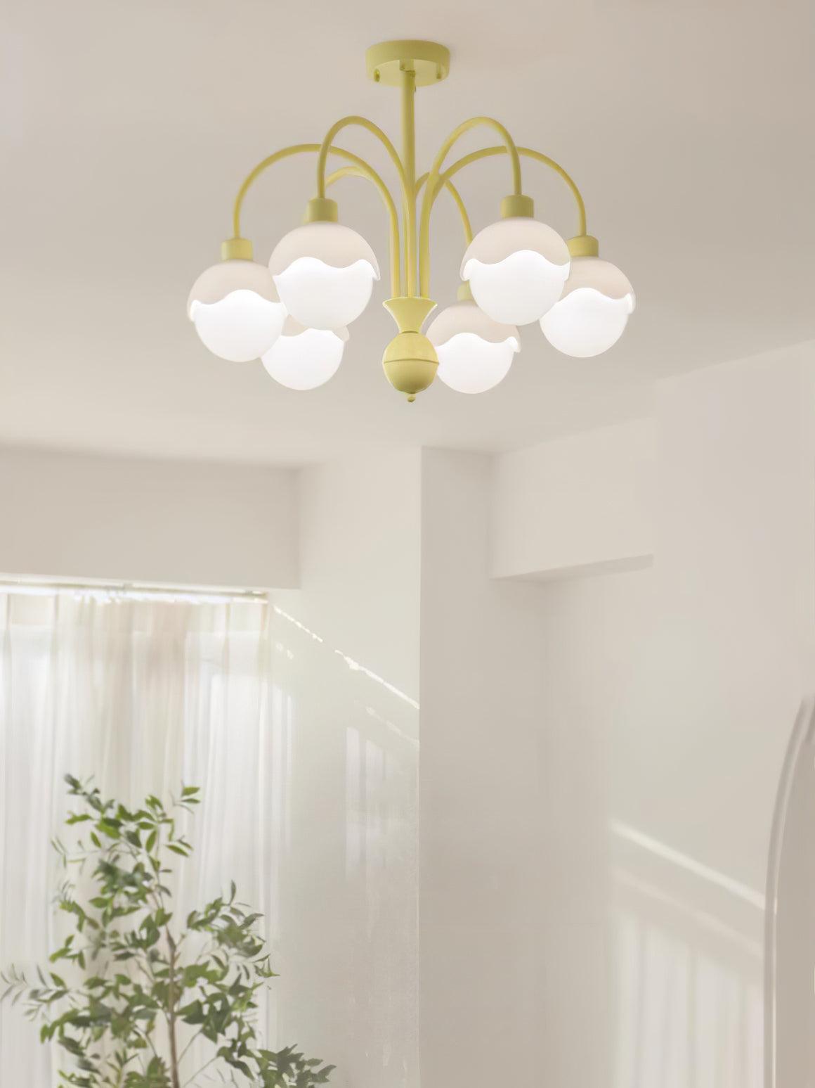 Lustra Chandelier Creamy Lychee Matcha Green Arm-Neutral Decor