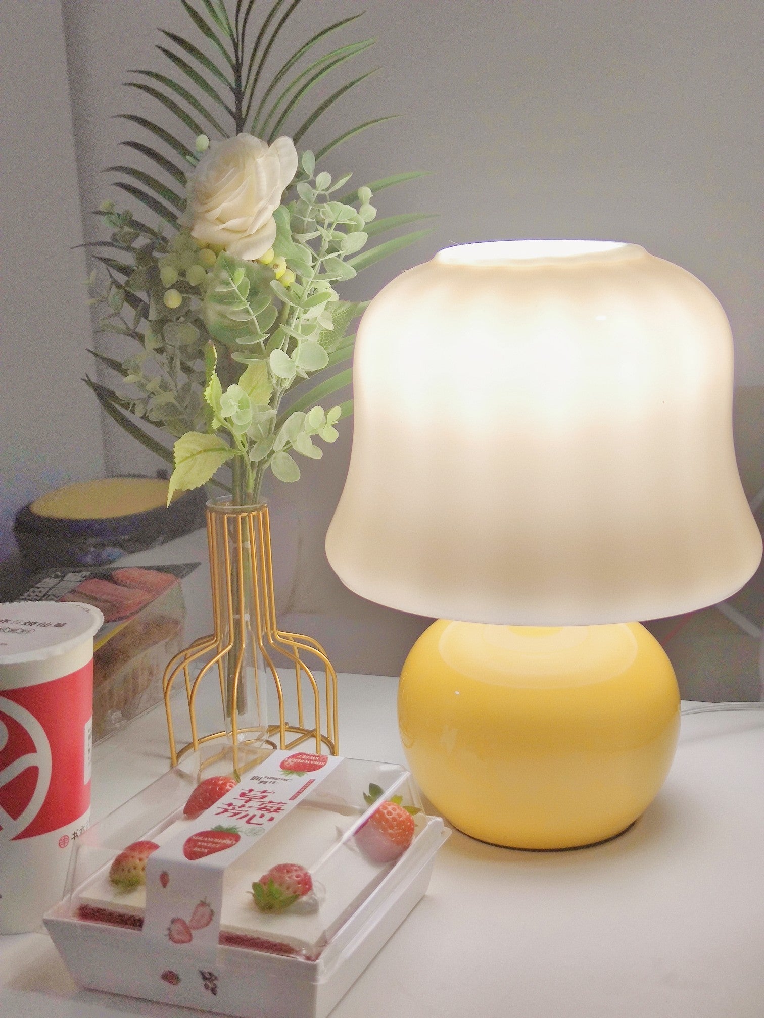 Holg Ceramic Luxury Table Lamp-Neutral Decor