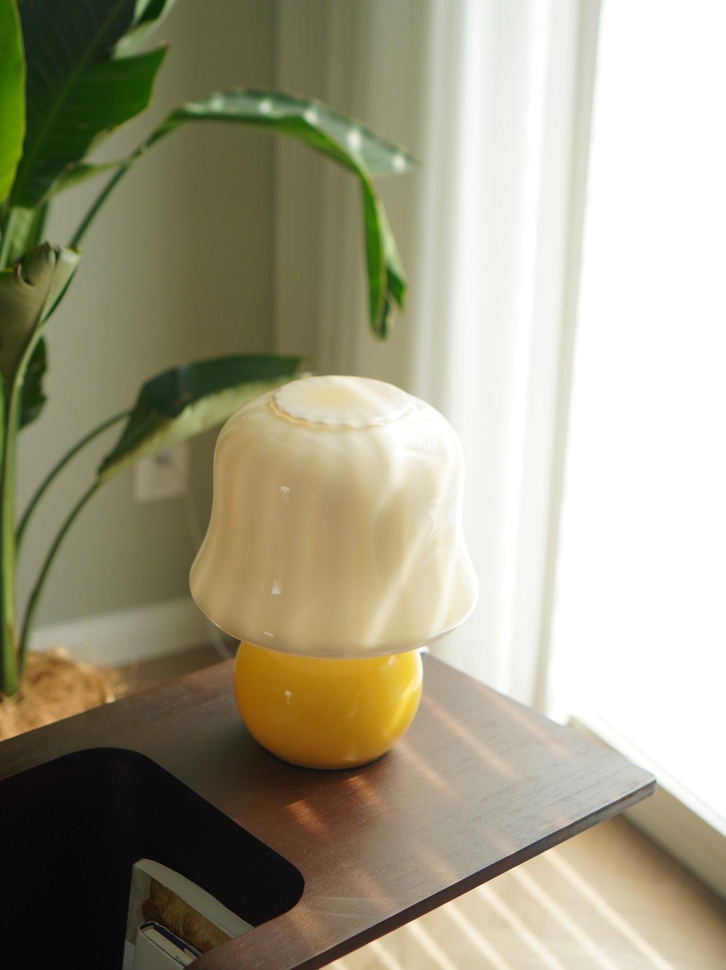 Holg Ceramic Luxury Table Lamp-Neutral Decor