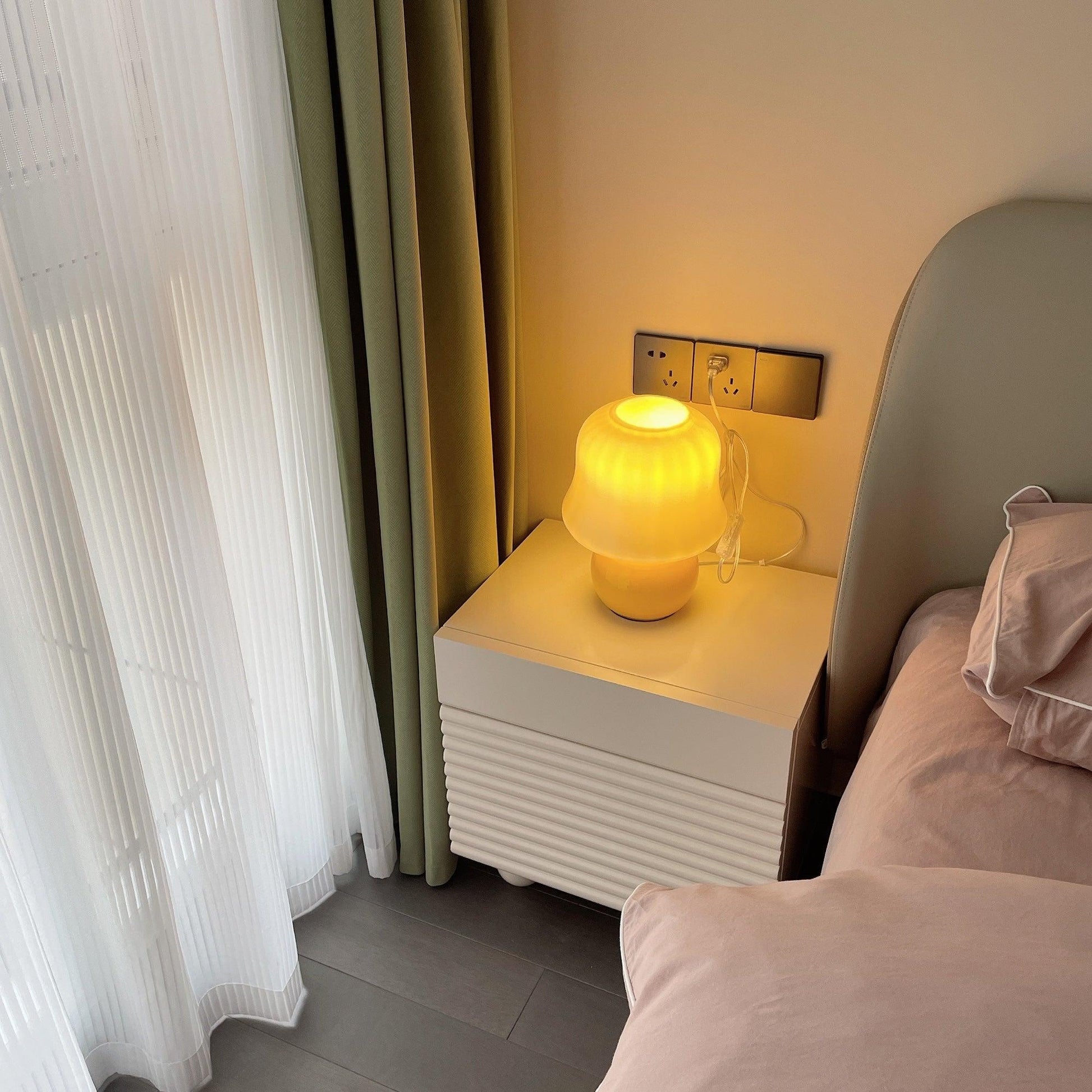 Holg Ceramic Luxury Table Lamp-Neutral Decor