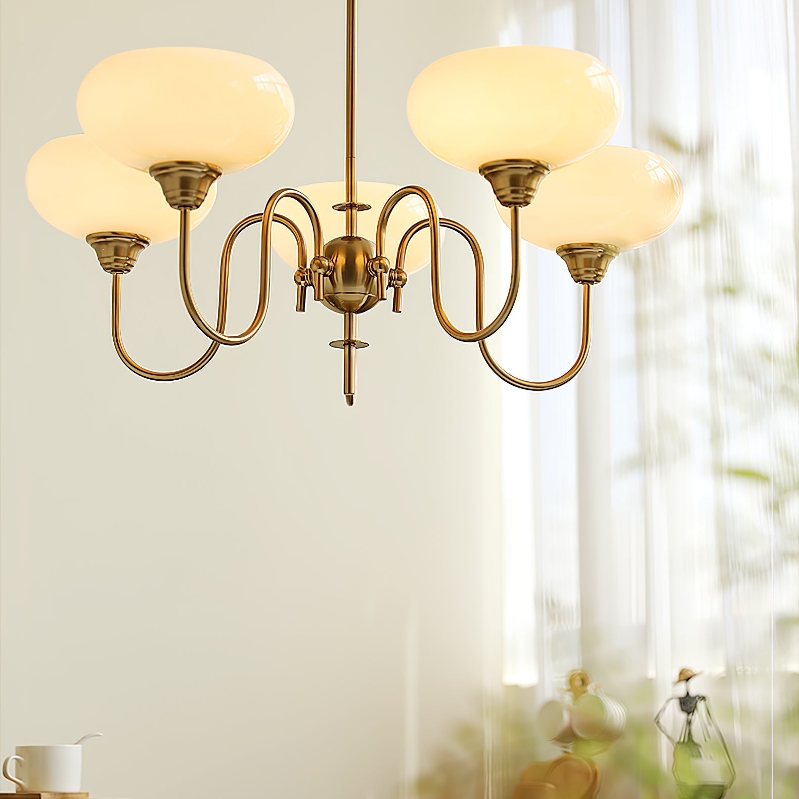 Pavenor Creamy Persimmon Chandelier-Neutral Decor