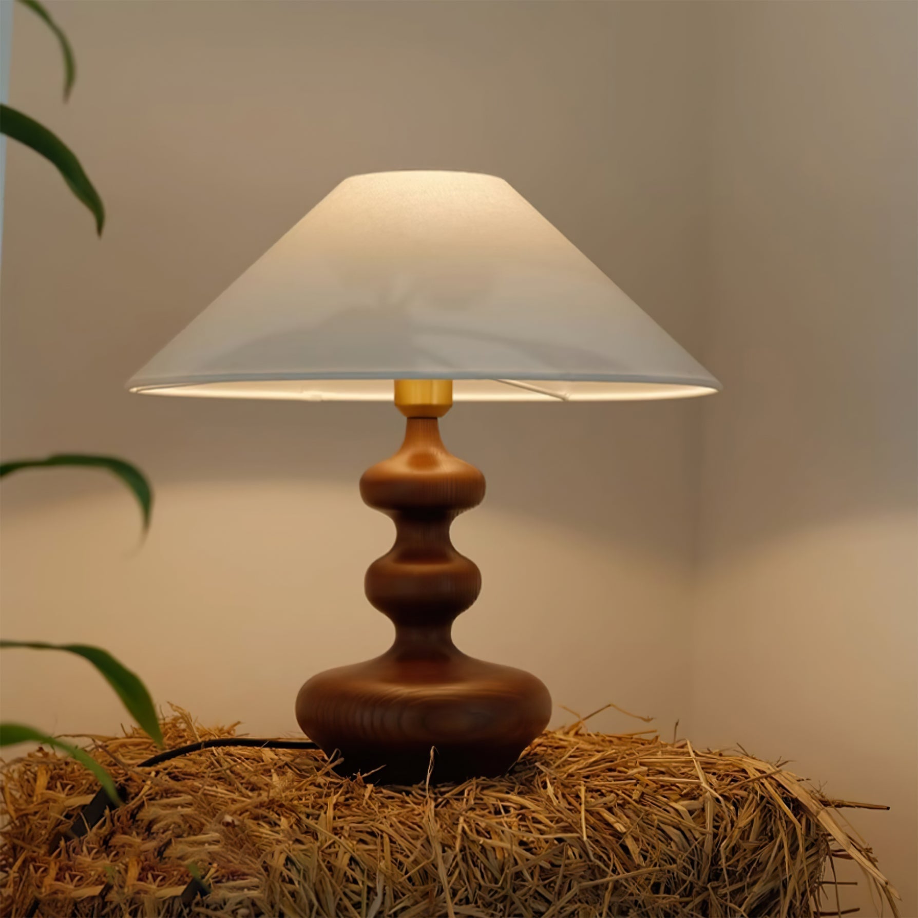 Vominex Wood Fabric Vintage Table Lamp-Neutral Decor