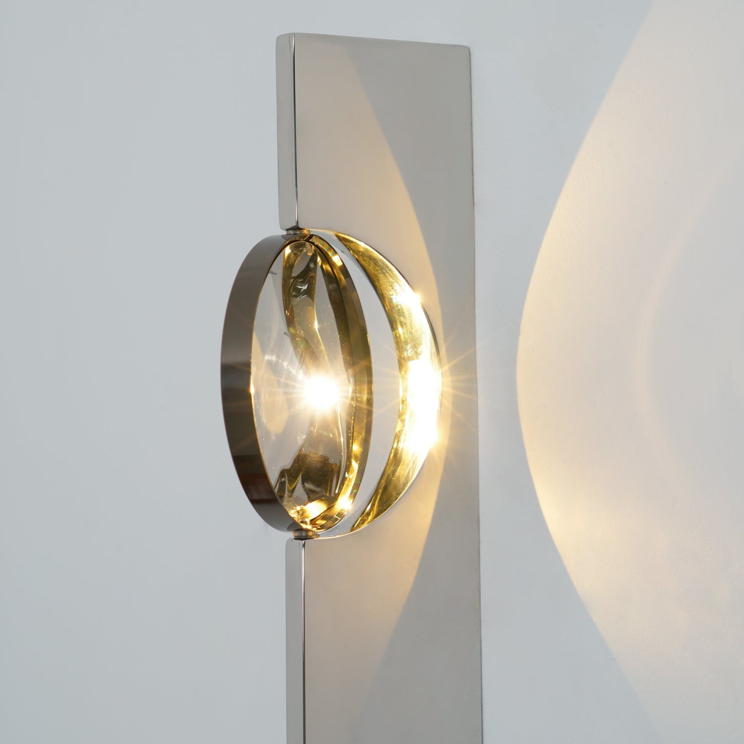 Walo Creative Light And Shadow Wall Lamp-Neutral Decor