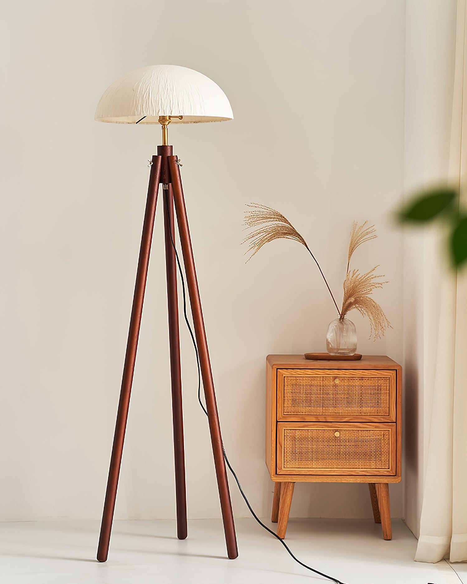 Alwyn Floor Lamp