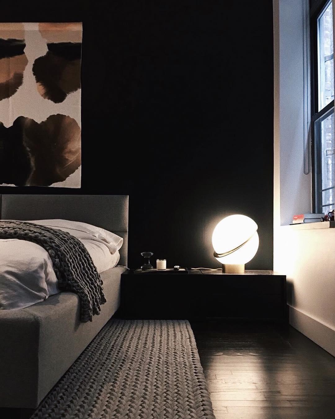 Solaria Futuristic Table Lamp-Neutral Decor