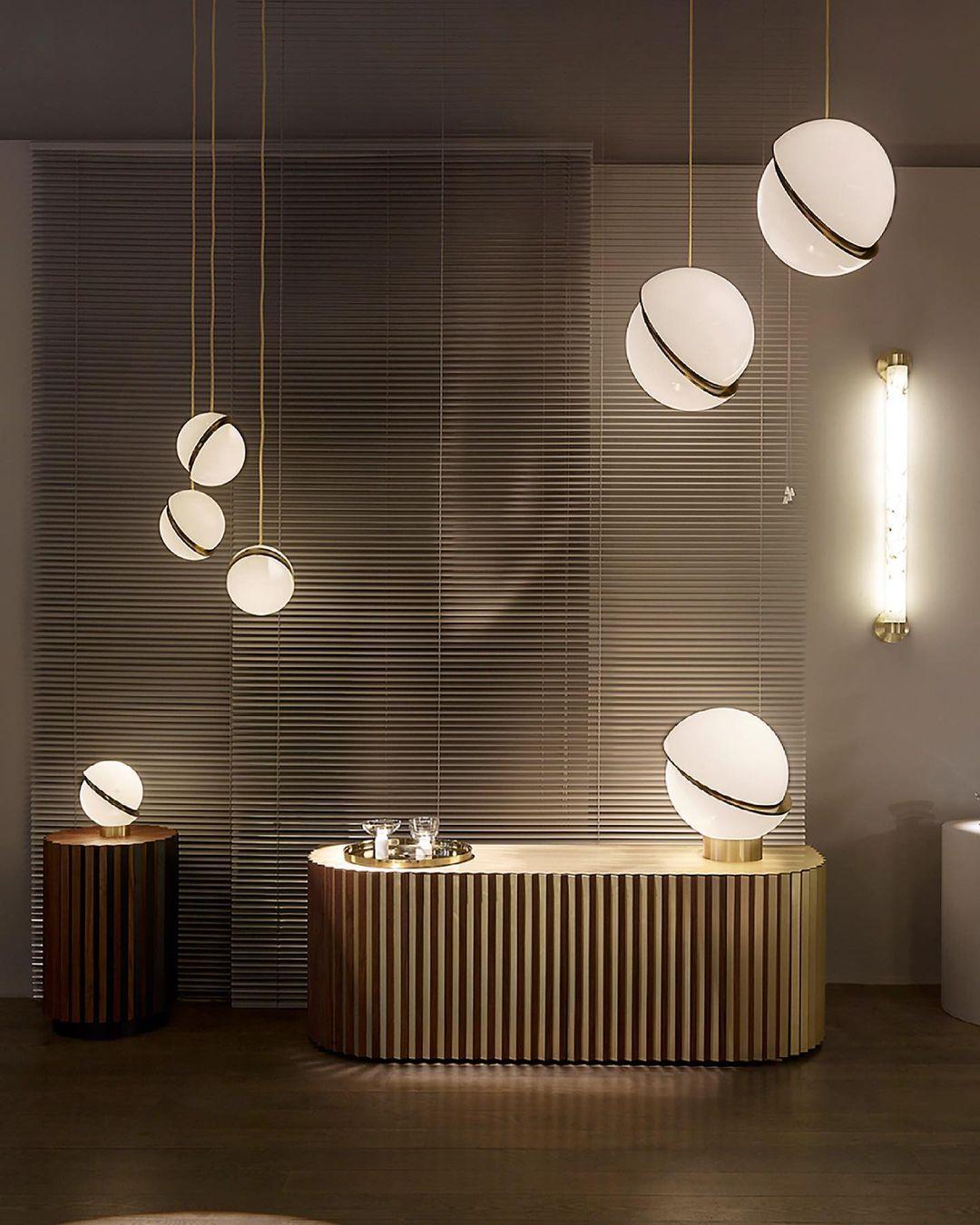 Solaria Futuristic Table Lamp-Neutral Decor