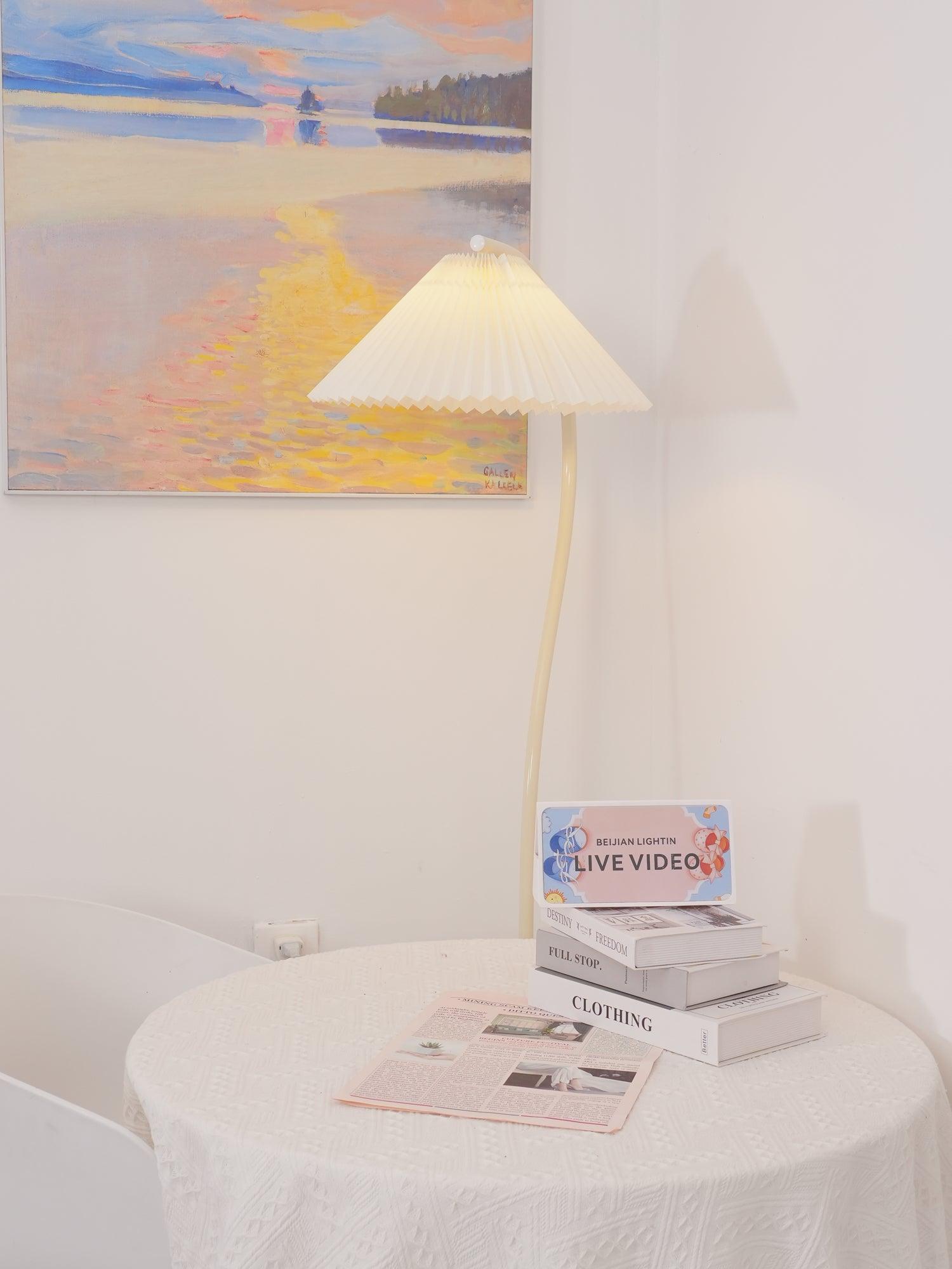 Fyrel Minimalist Fabric Floor Lamp-Neutral Decor