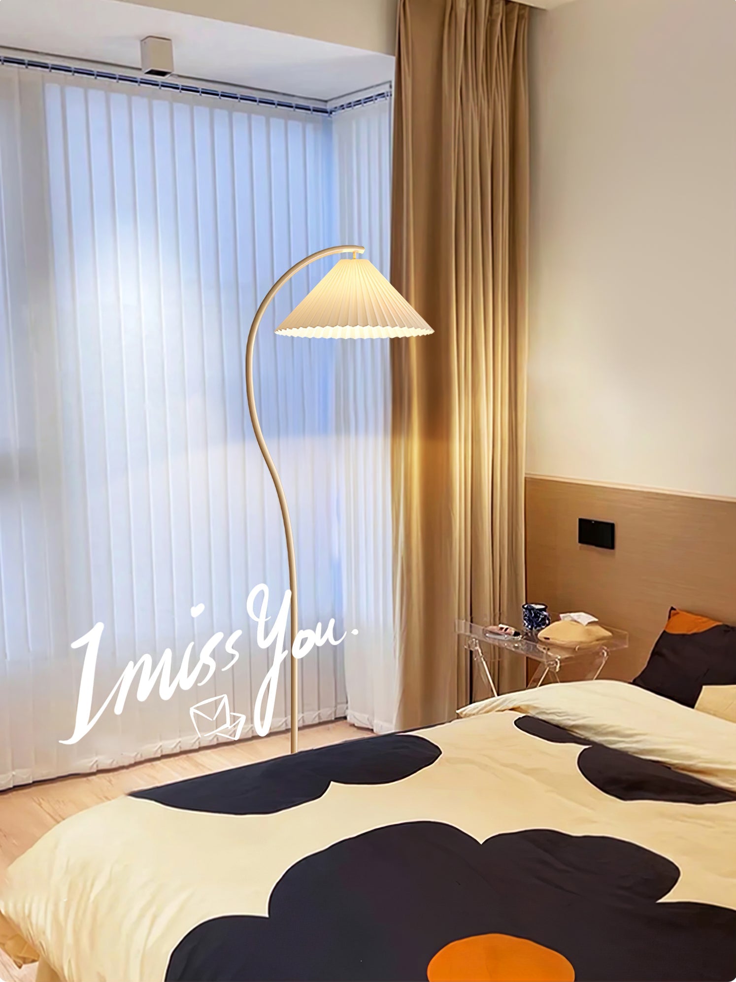 Fyrel Minimalist Fabric Floor Lamp-Neutral Decor
