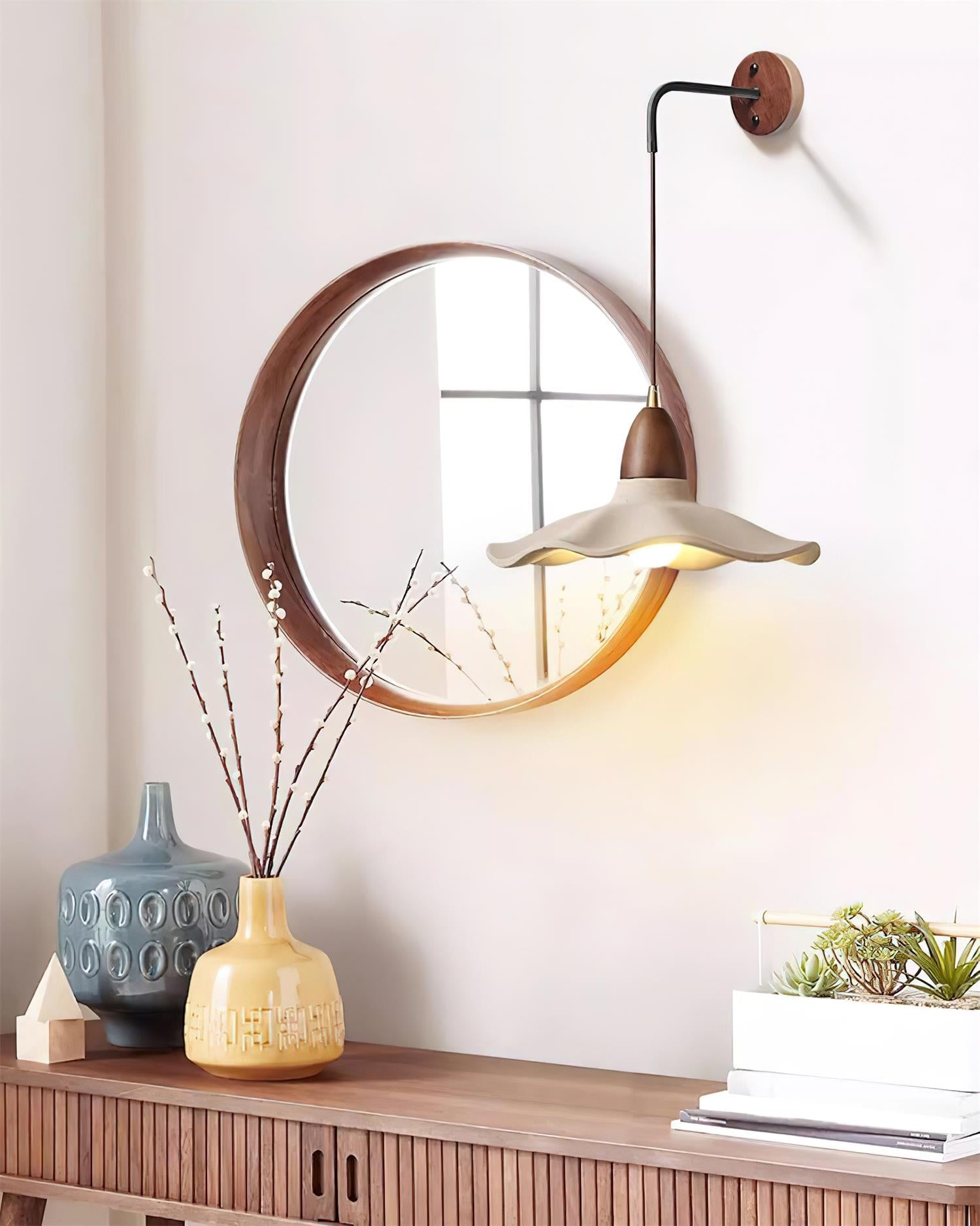 Callista Wave Wall Lamp