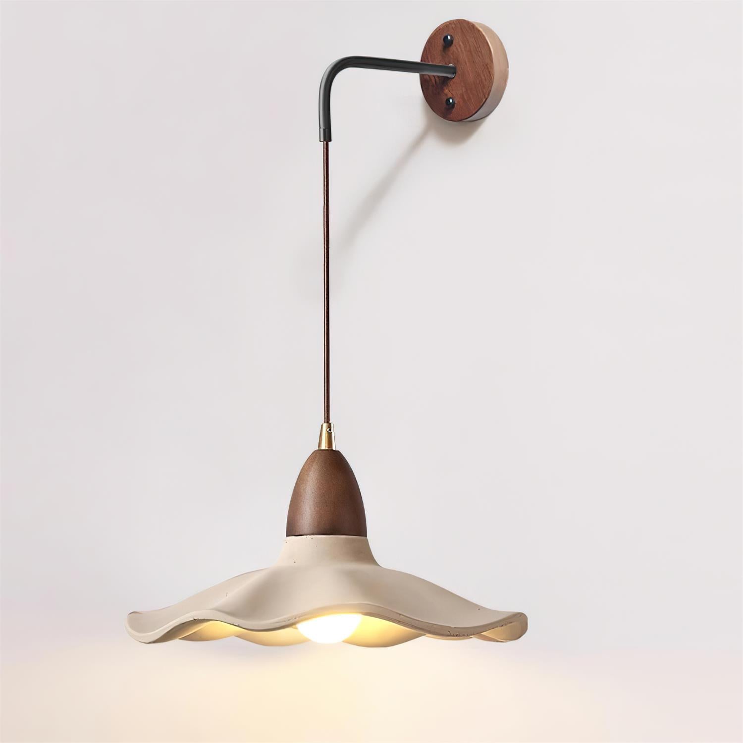 Callista Wave Wall Lamp