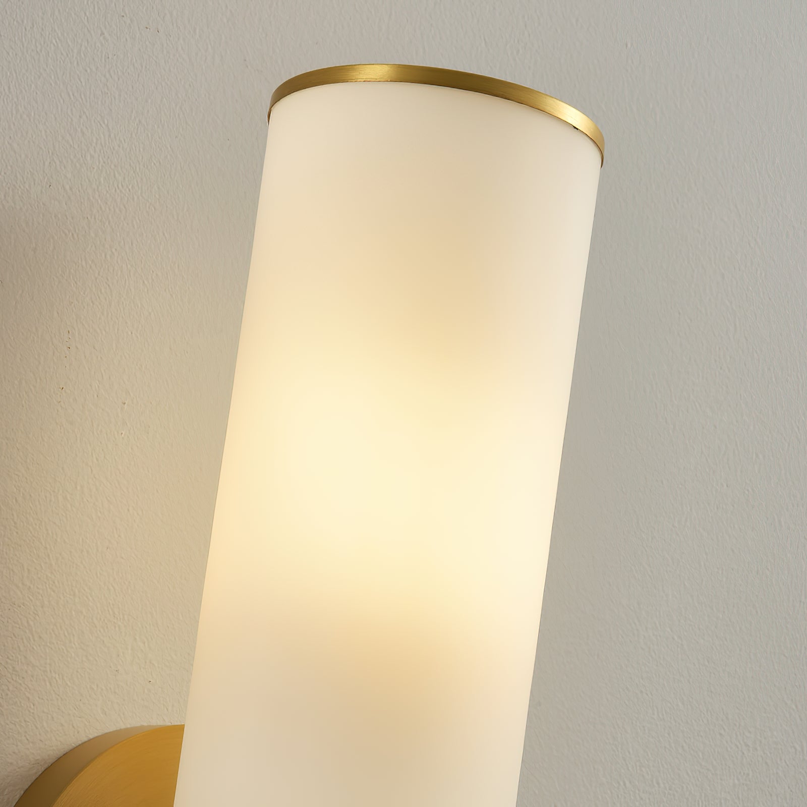Elowen Wall Lamp