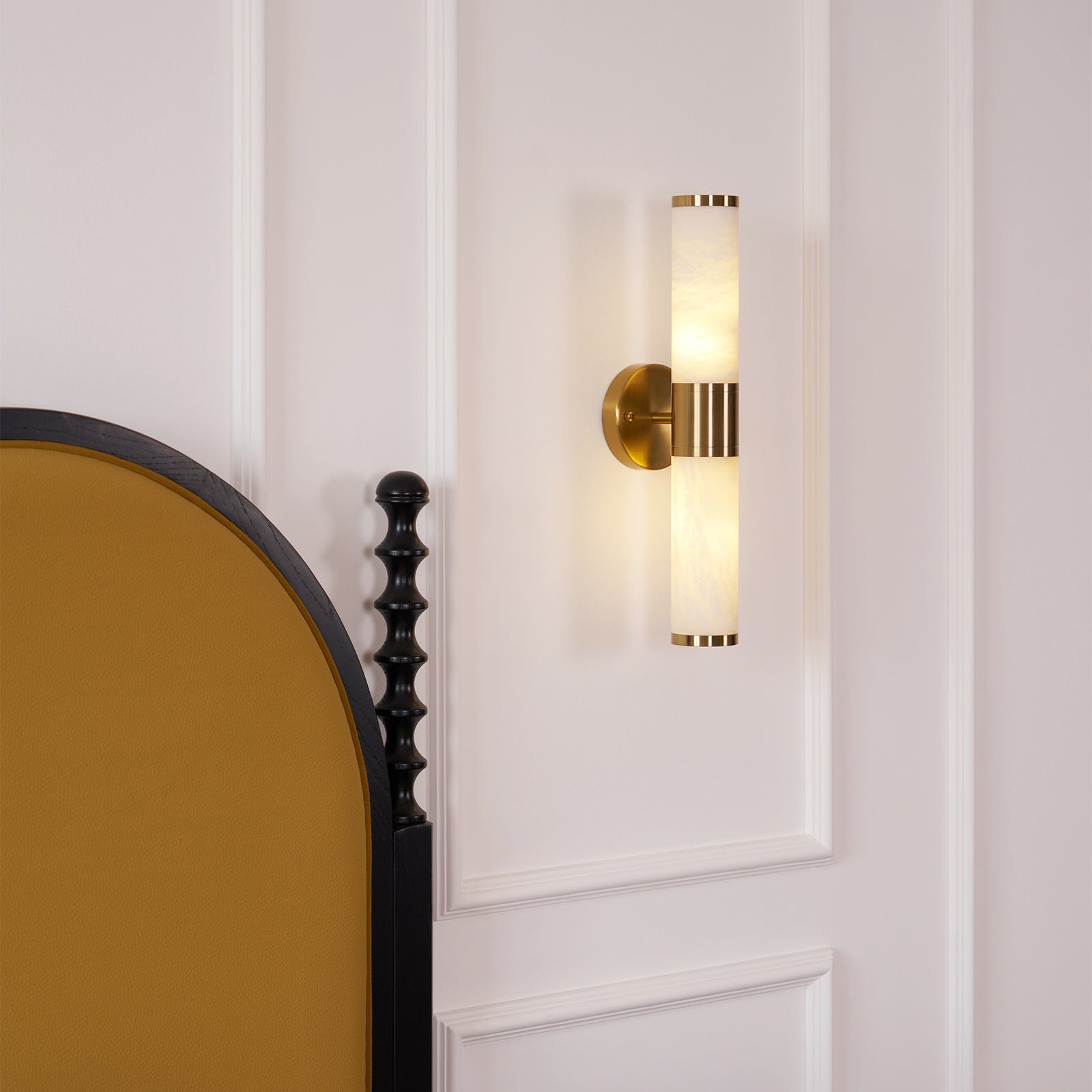 Tira Minimalist Alabaster Wall Lamp-Neutral Decor