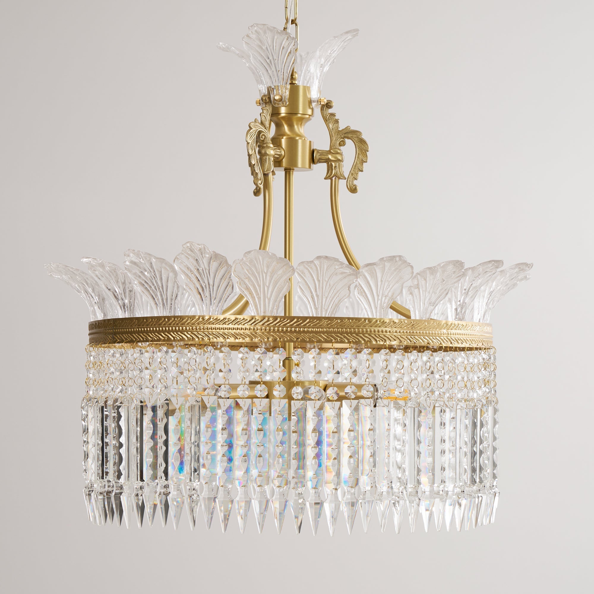 Xelra Chandelier Brass & Crystal - Neutralighting