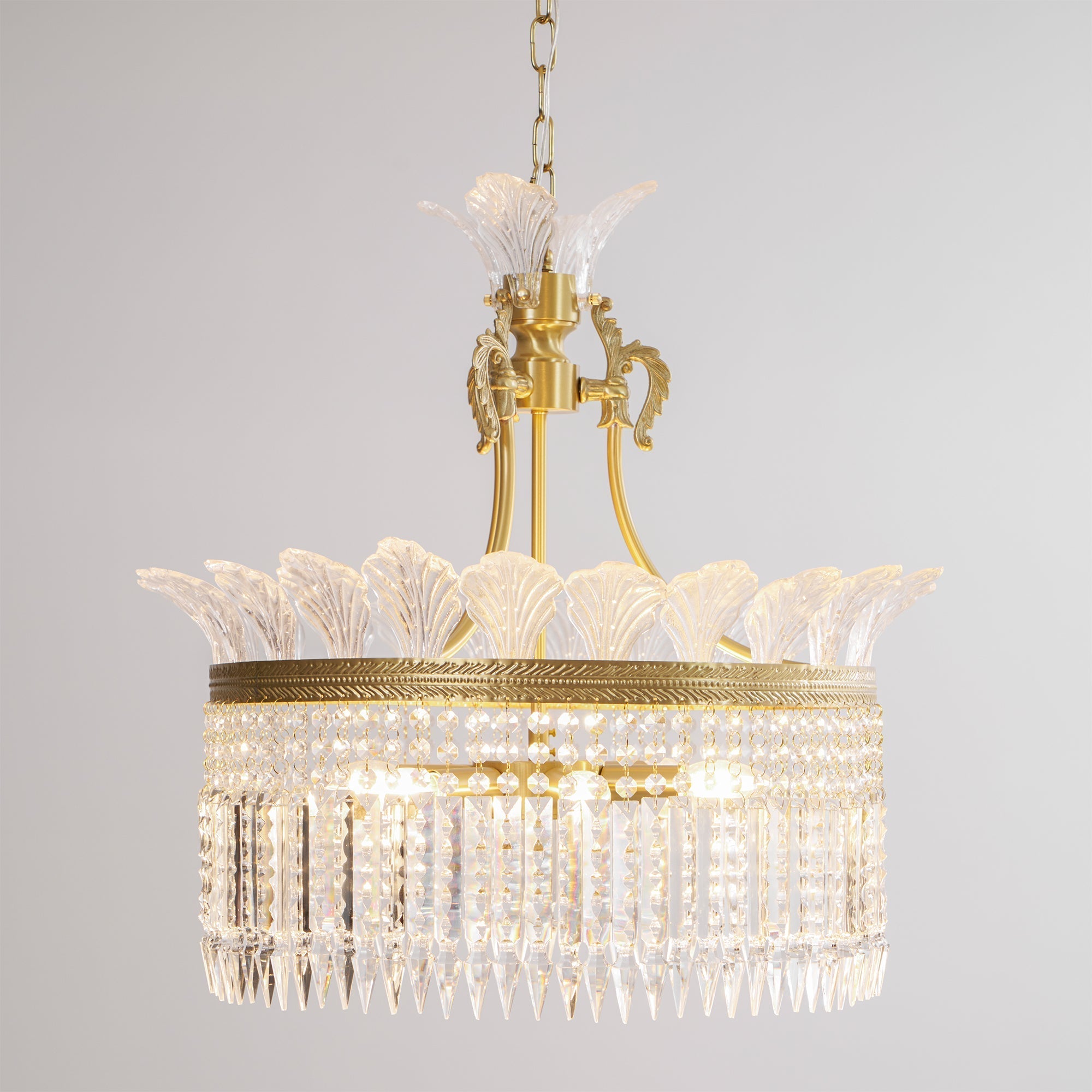 Xelra Chandelier Brass & Crystal - Neutralighting