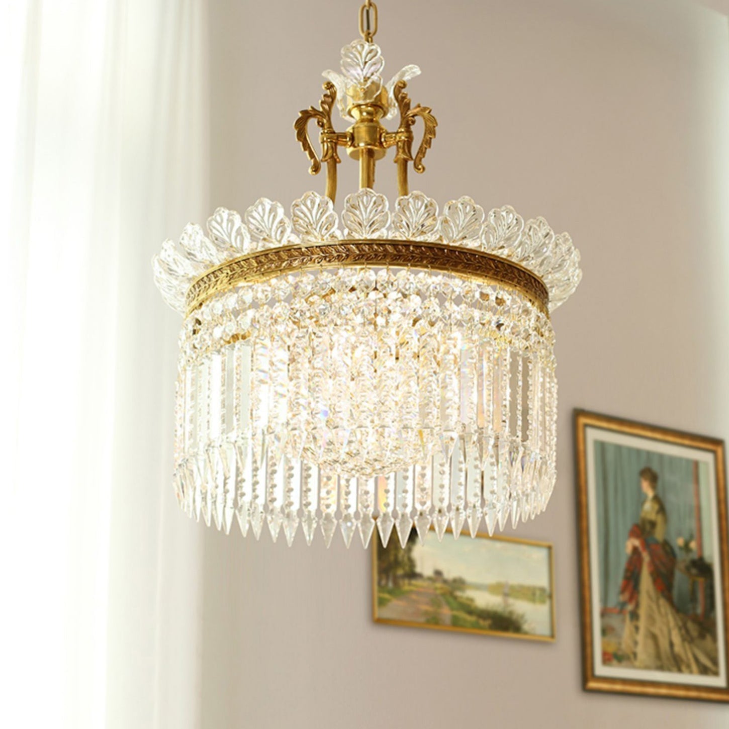 Xelra Chandelier Brass & Crystal - Neutralighting