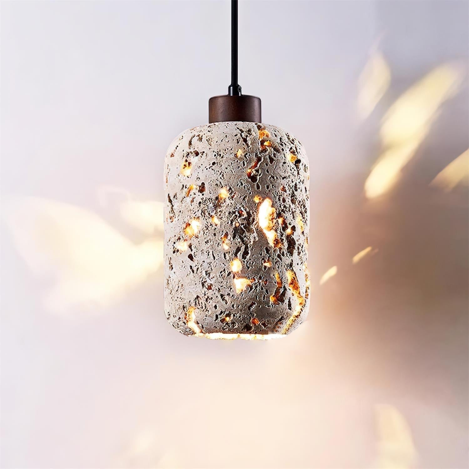 Fynel Rustic Wall Lamp