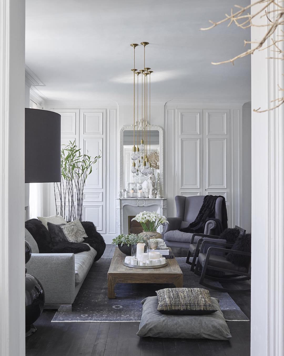 Vireo Crystal Bulb Pendant Lamp-Neutral Decor
