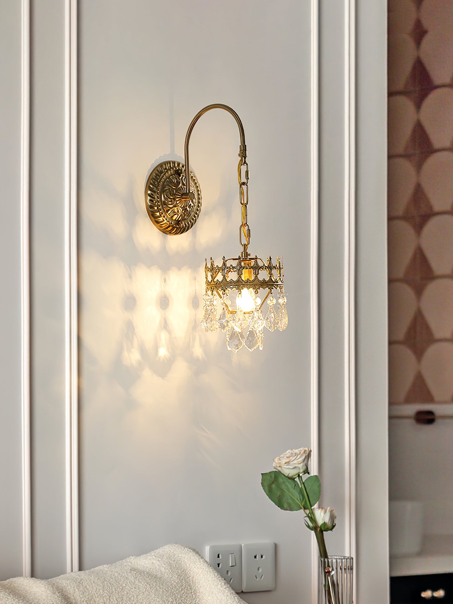 Ivmarila Nordic Art Crown Crystal Sconce Wall lamp-Neutral Decor