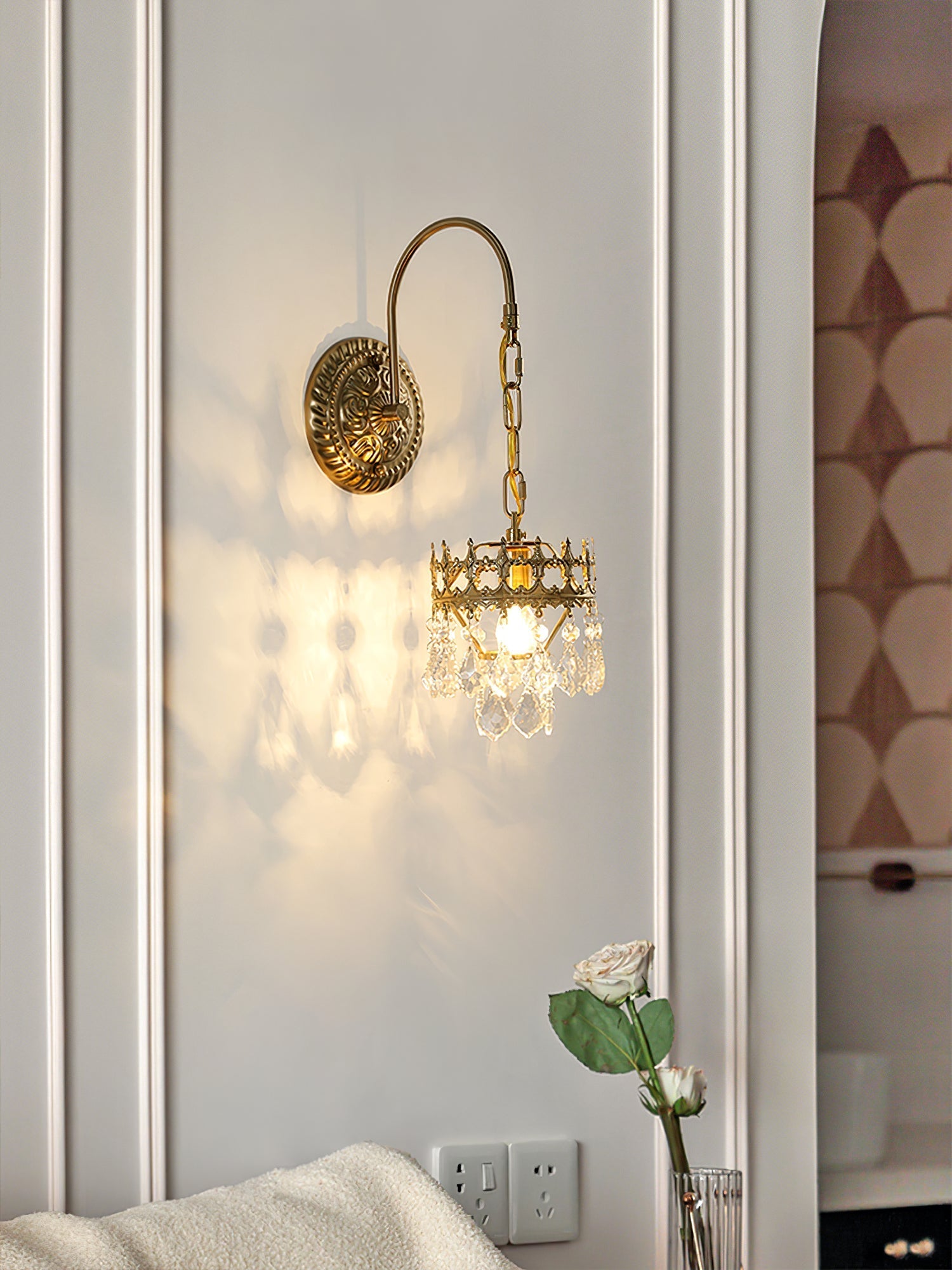Ivmarila Nordic Art Crown Crystal Sconce Wall lamp-Neutral Decor