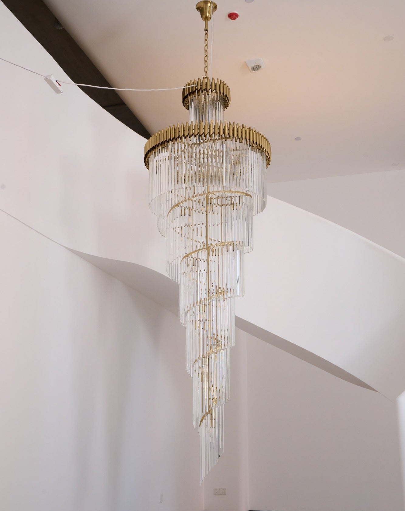 Eurmirila Crystal Spiral Chandelier-Neutral Decor