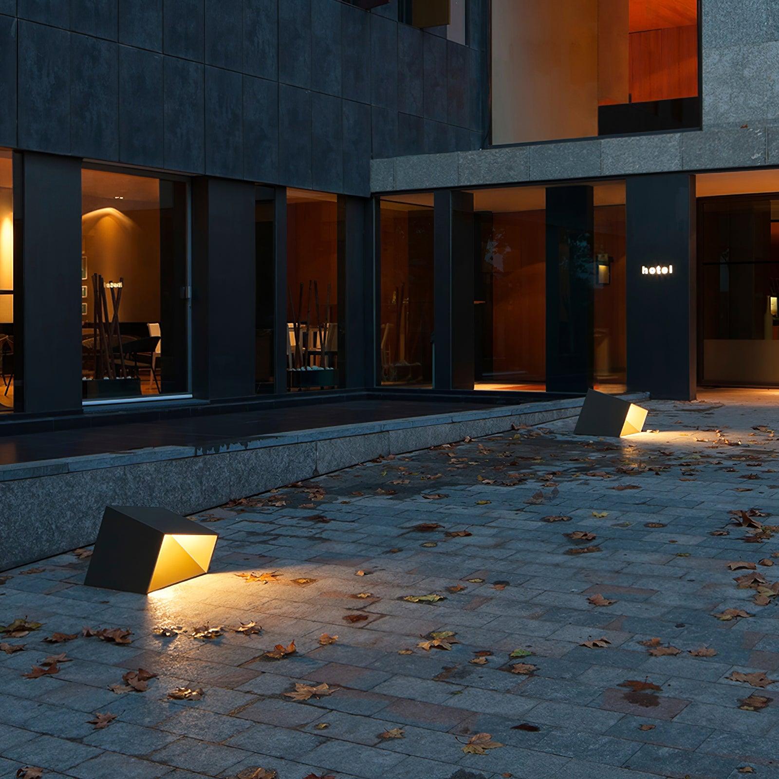 Pearl Modern Outdoor Light-Neutral Decor