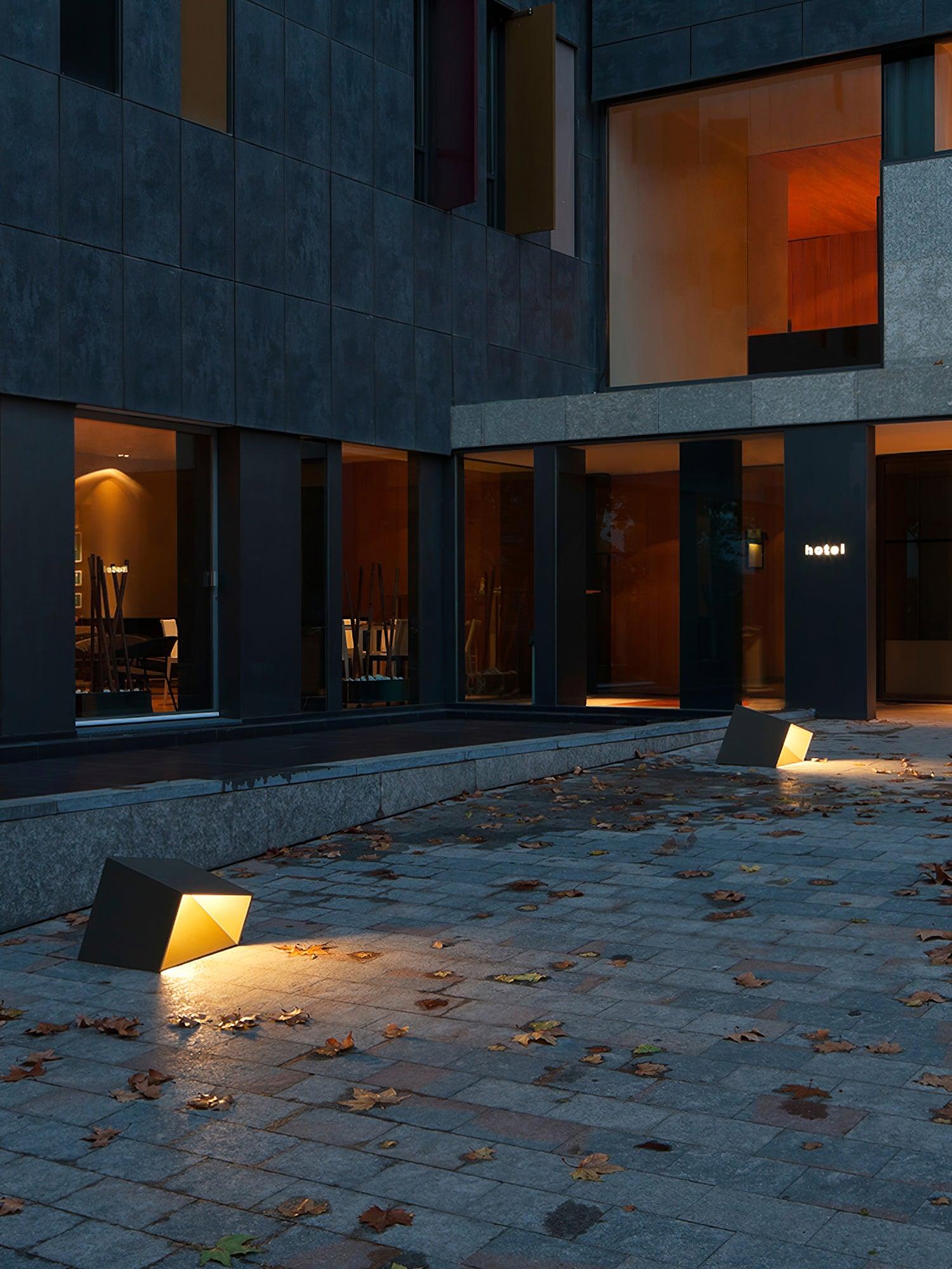 Pearl Modern Outdoor Light-Neutral Decor
