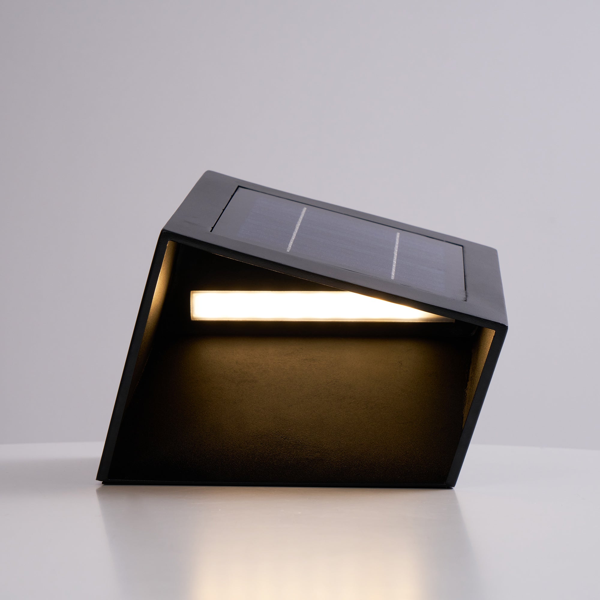 Evsore Unique Cube Garden Solar Outdoor Light-Neutral Decor