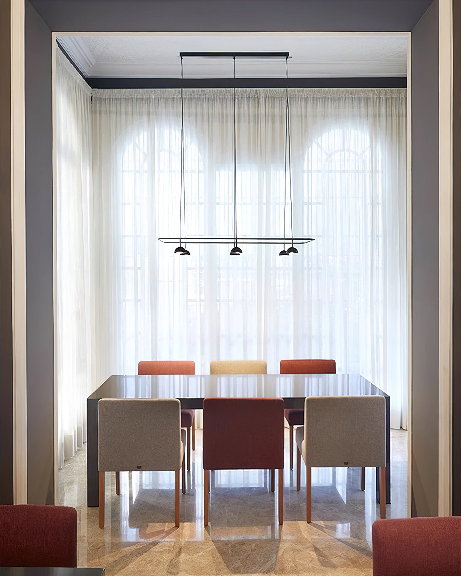 Aurora Chandelier LED Sleek-Neutral Decor