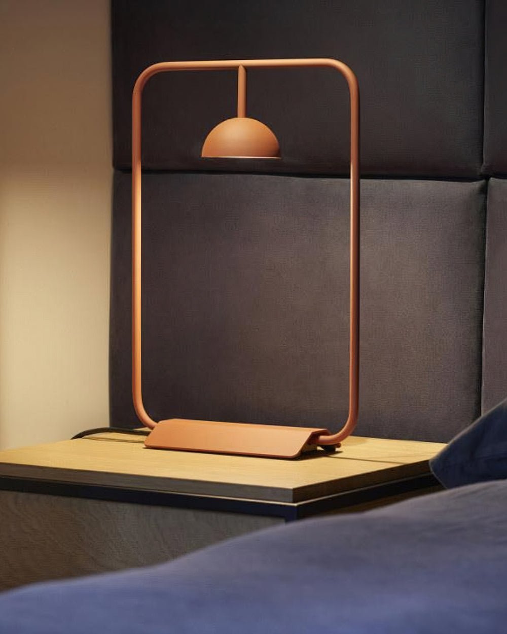 Dexton Geometric Table Lamp-Neutral Decor