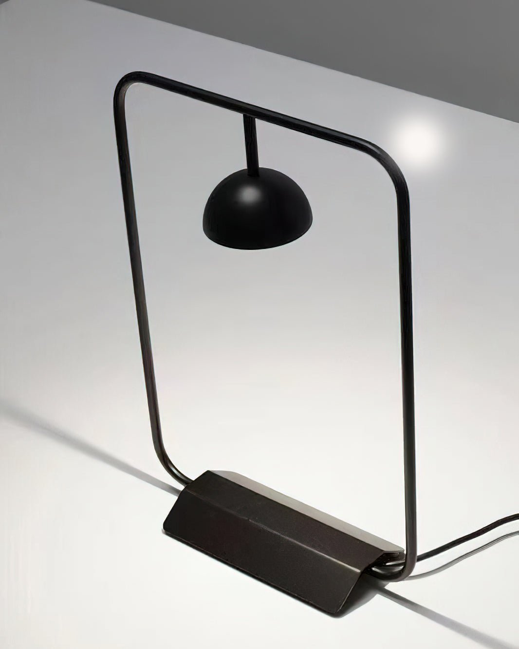 Dexton Geometric Table Lamp-Neutral Decor