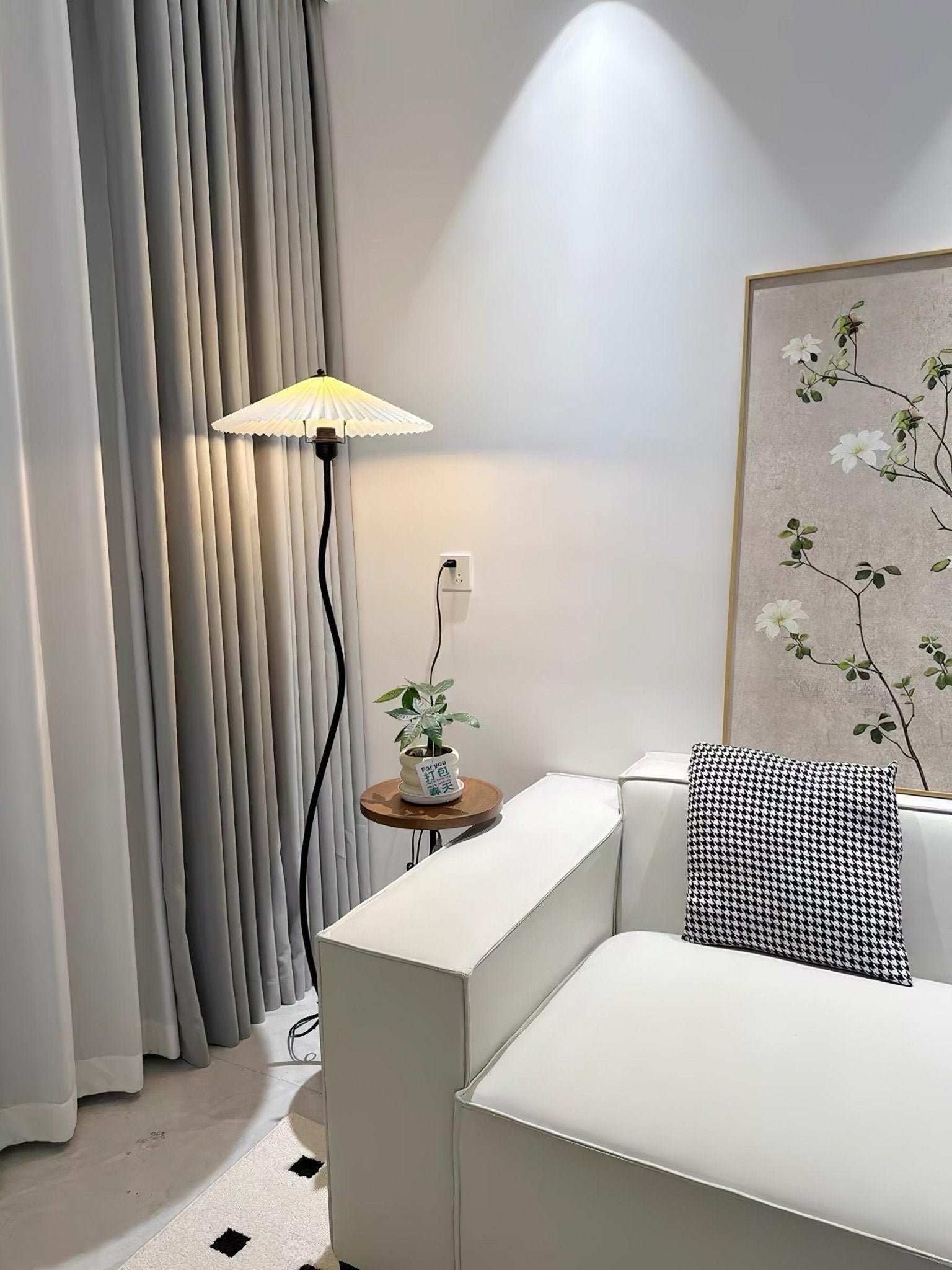 Ghel Minimalist Wood Floor Lamp-Neutral Decor