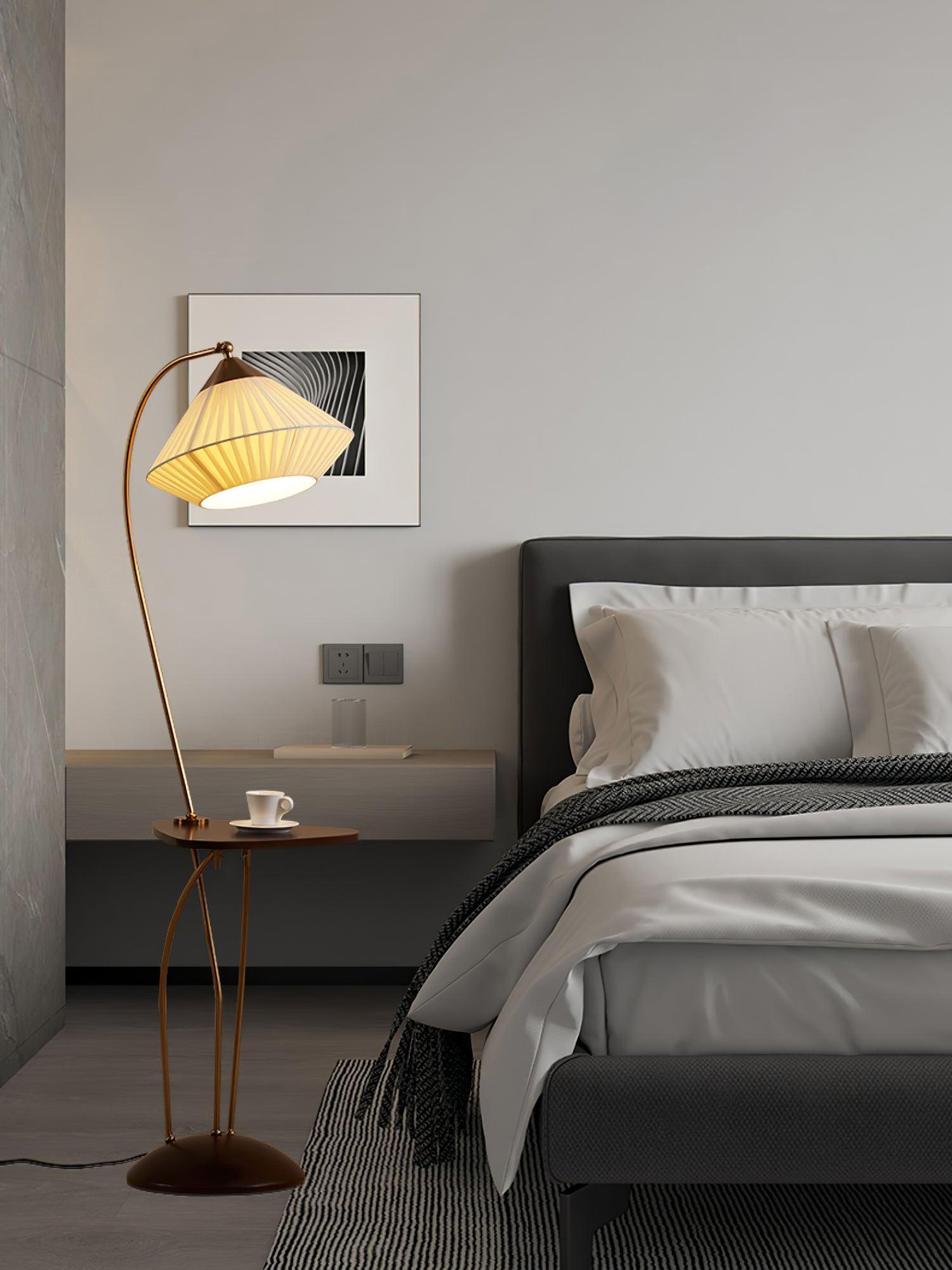 Raviq Fabric Vintage Floor Lamp-Neutral Decor