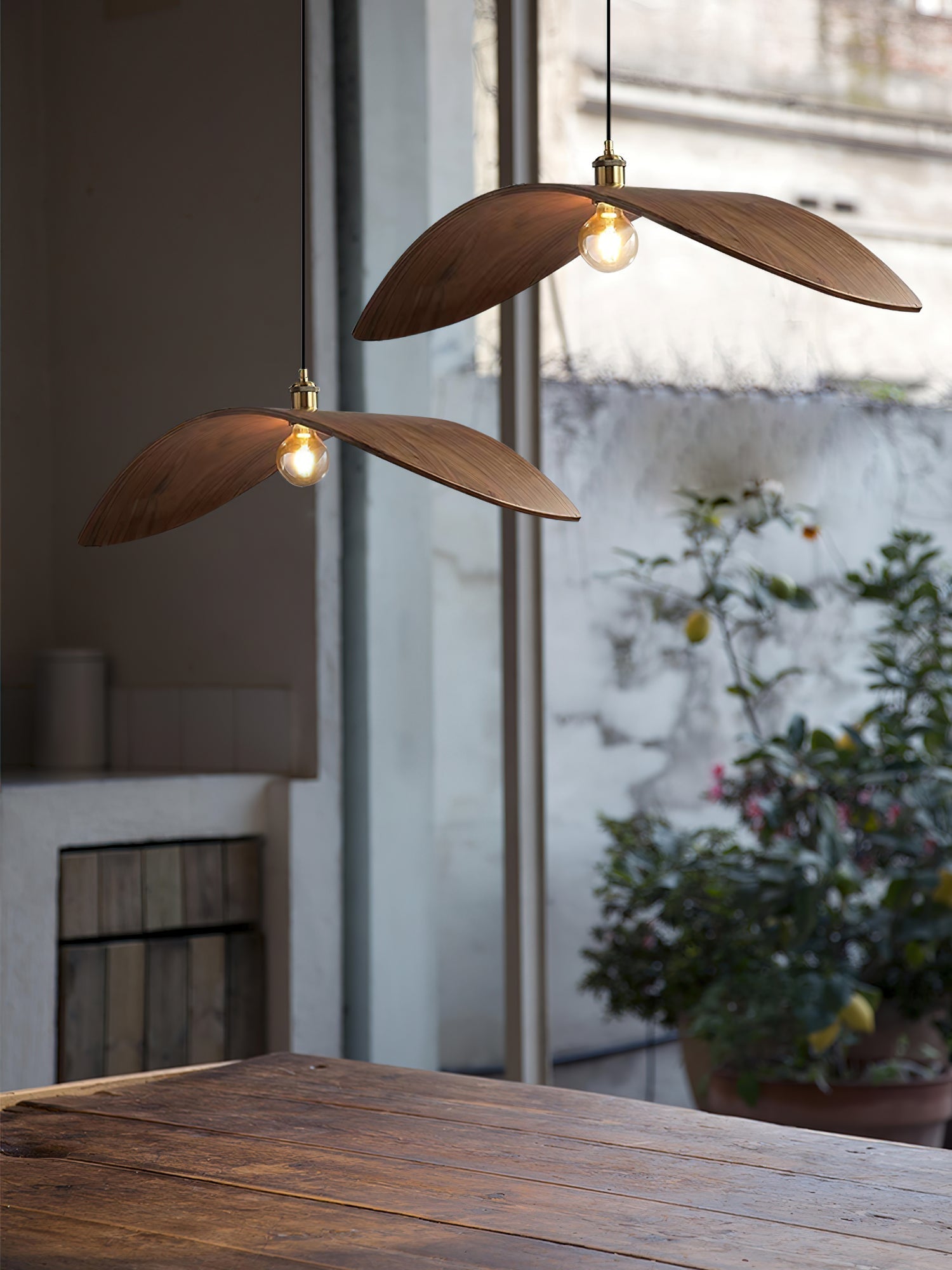 Palten Nordic Art Wooden Pendant Lamp-Neutral Decor