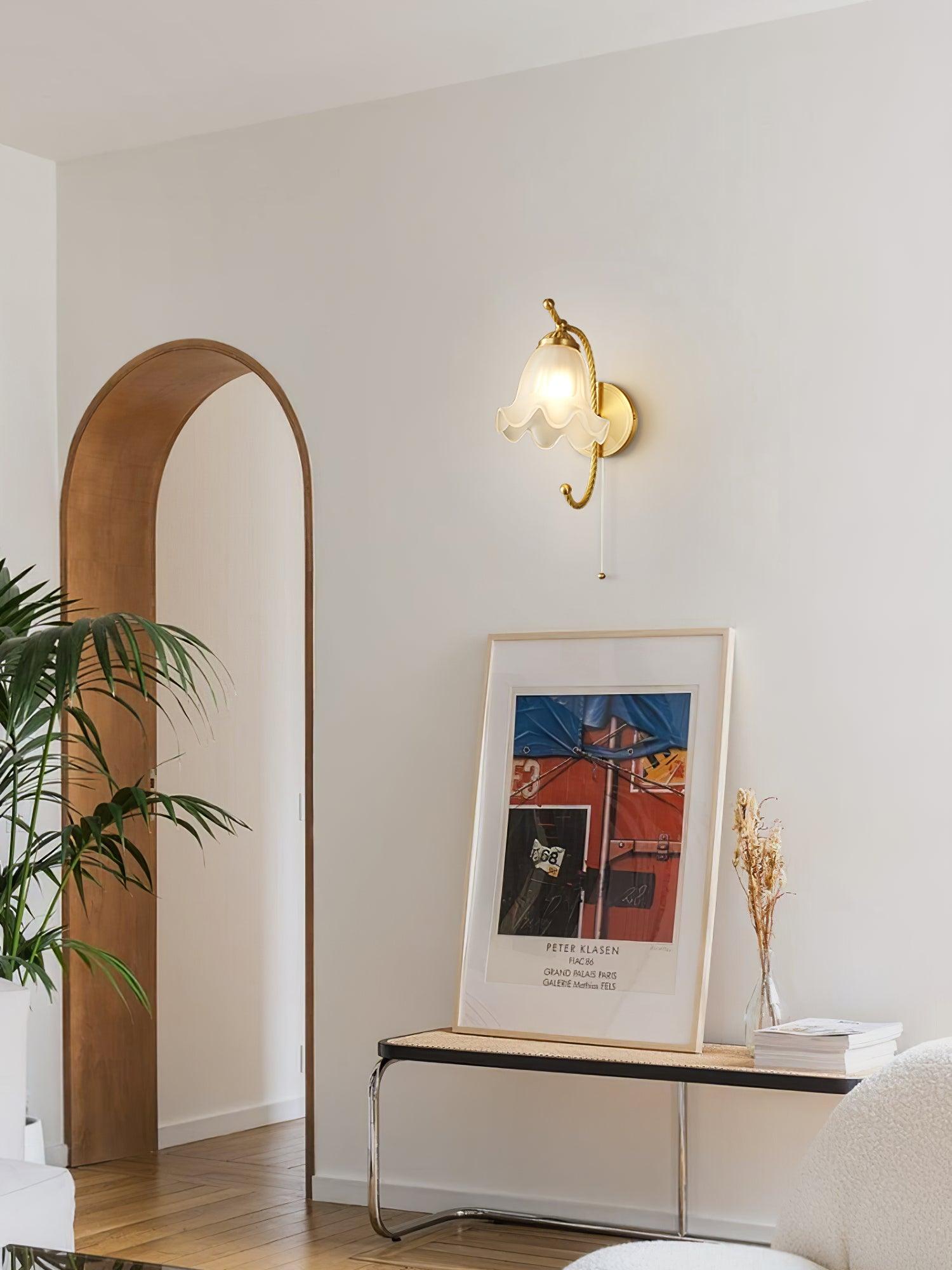 Lustra Wall Sconce Brass Gooseneck Glass-Neutral Decor