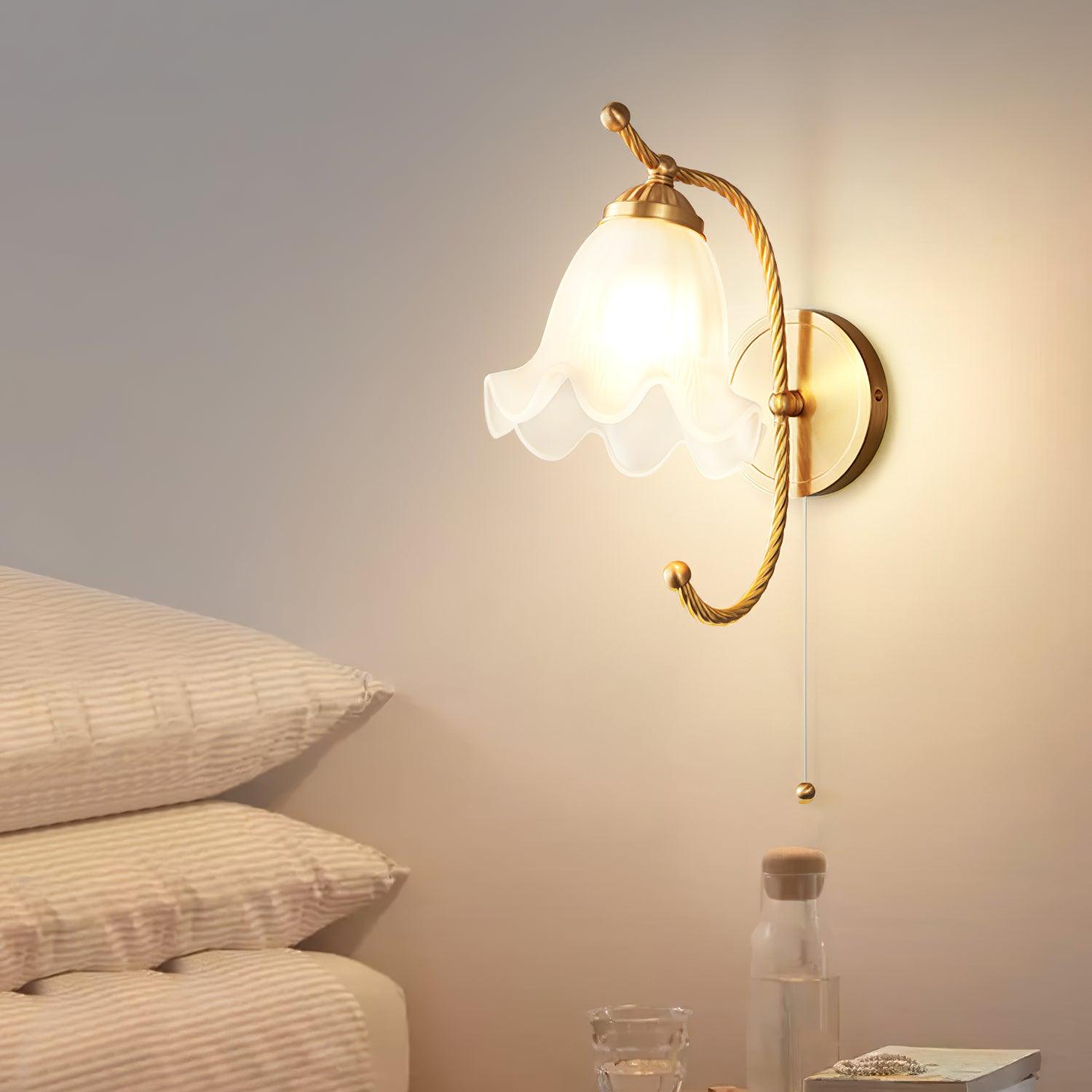 Lustra Wall Sconce Brass Gooseneck Glass-Neutral Decor