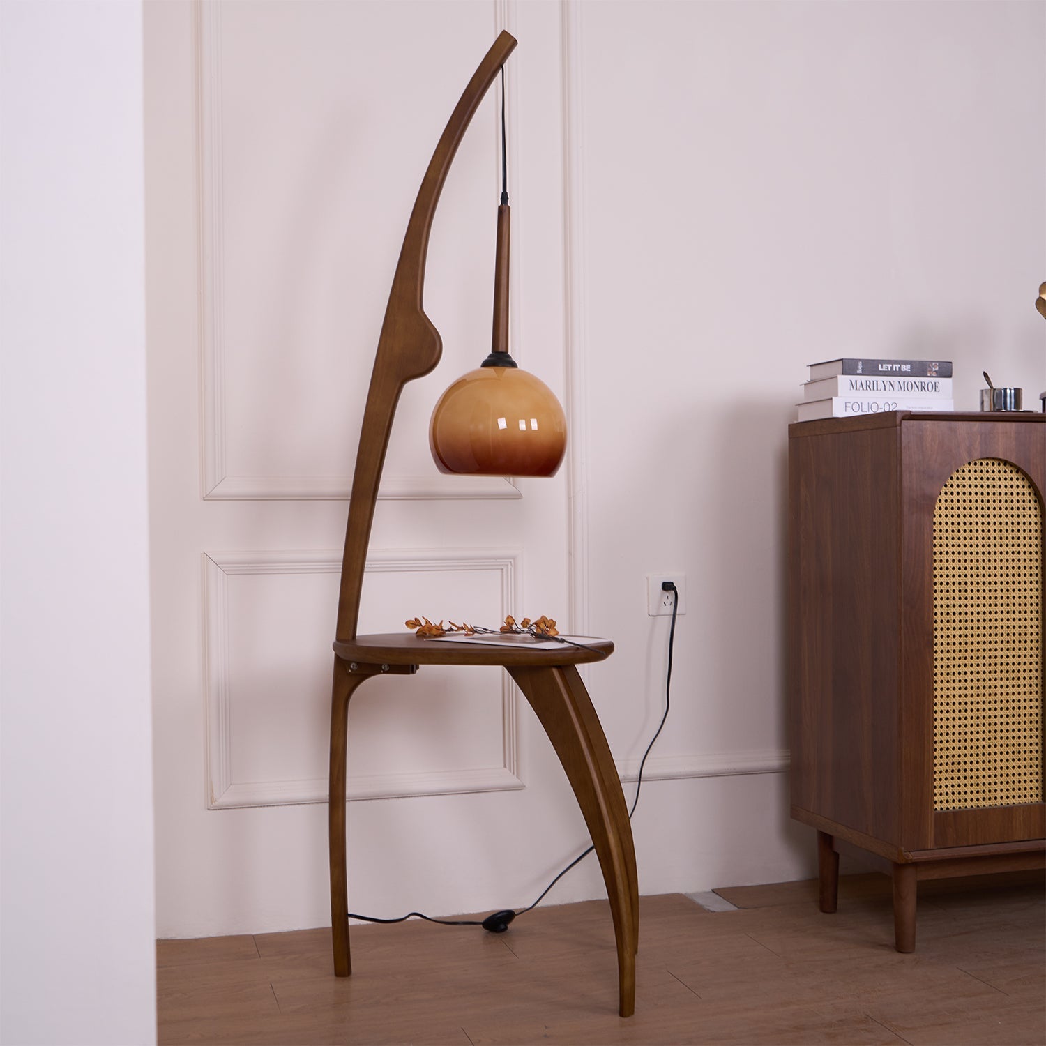 Eloz Curved Mantis Arm Floor Lamp-Neutral Decor