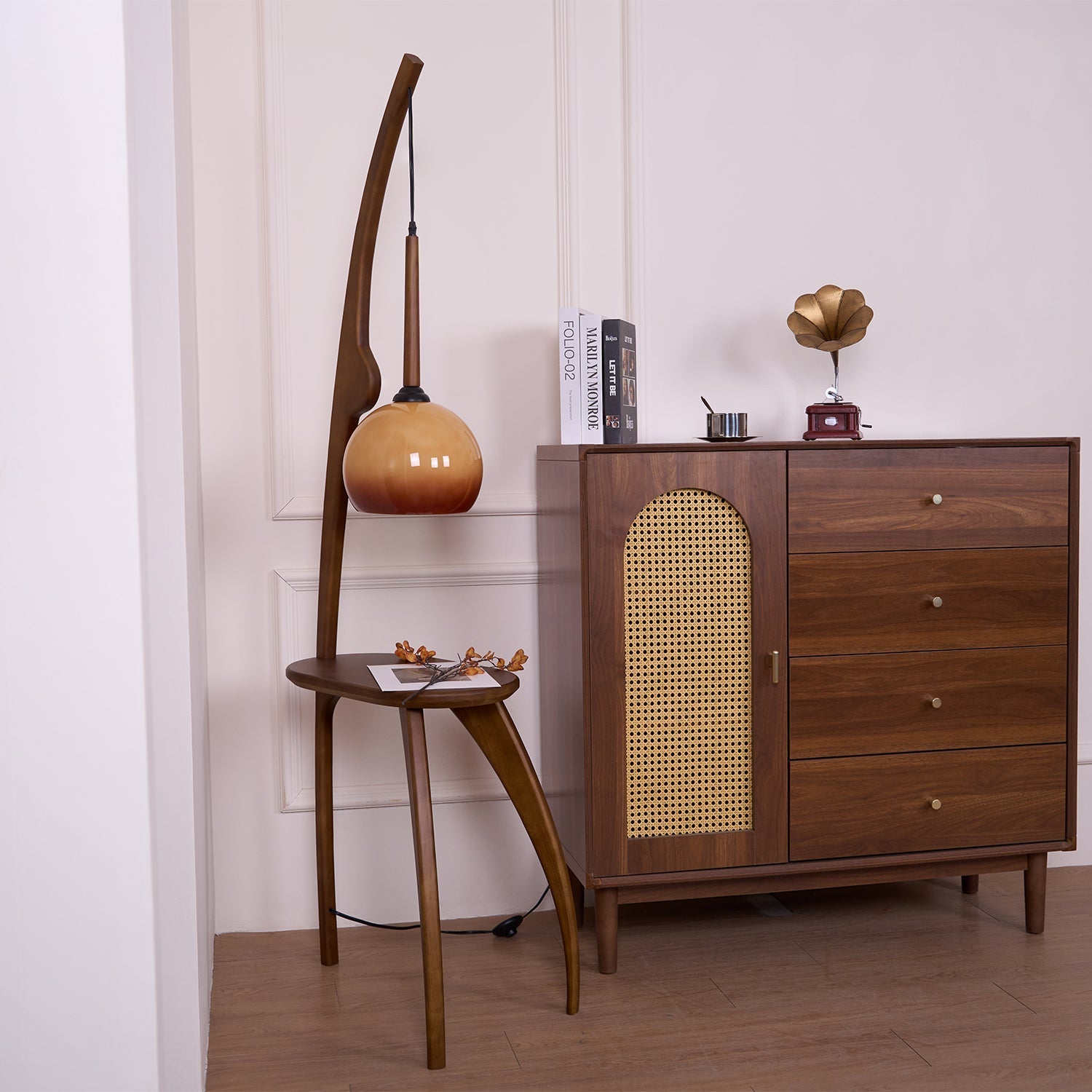 Eloz Curved Mantis Arm Floor Lamp-Neutral Decor