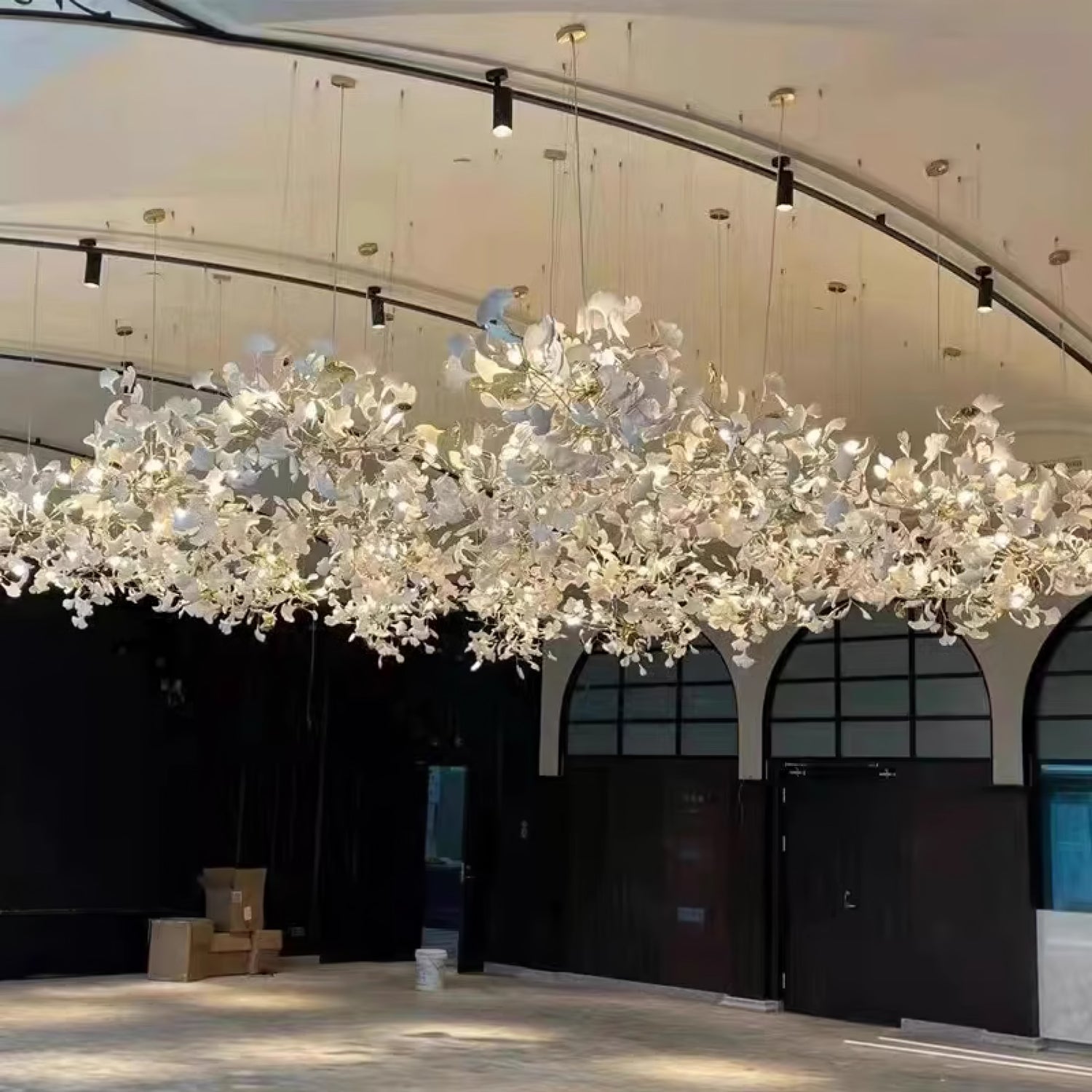 Eurzoris Gingko Leaf Chandelier-Neutral Decor