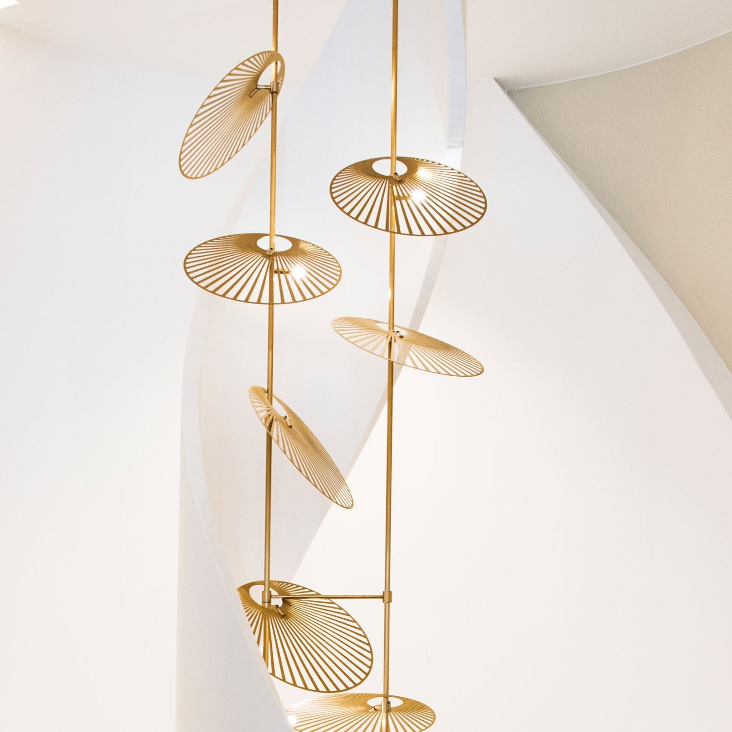 Odoraris Luxury Leaf Chandelier-Neutral Decor
